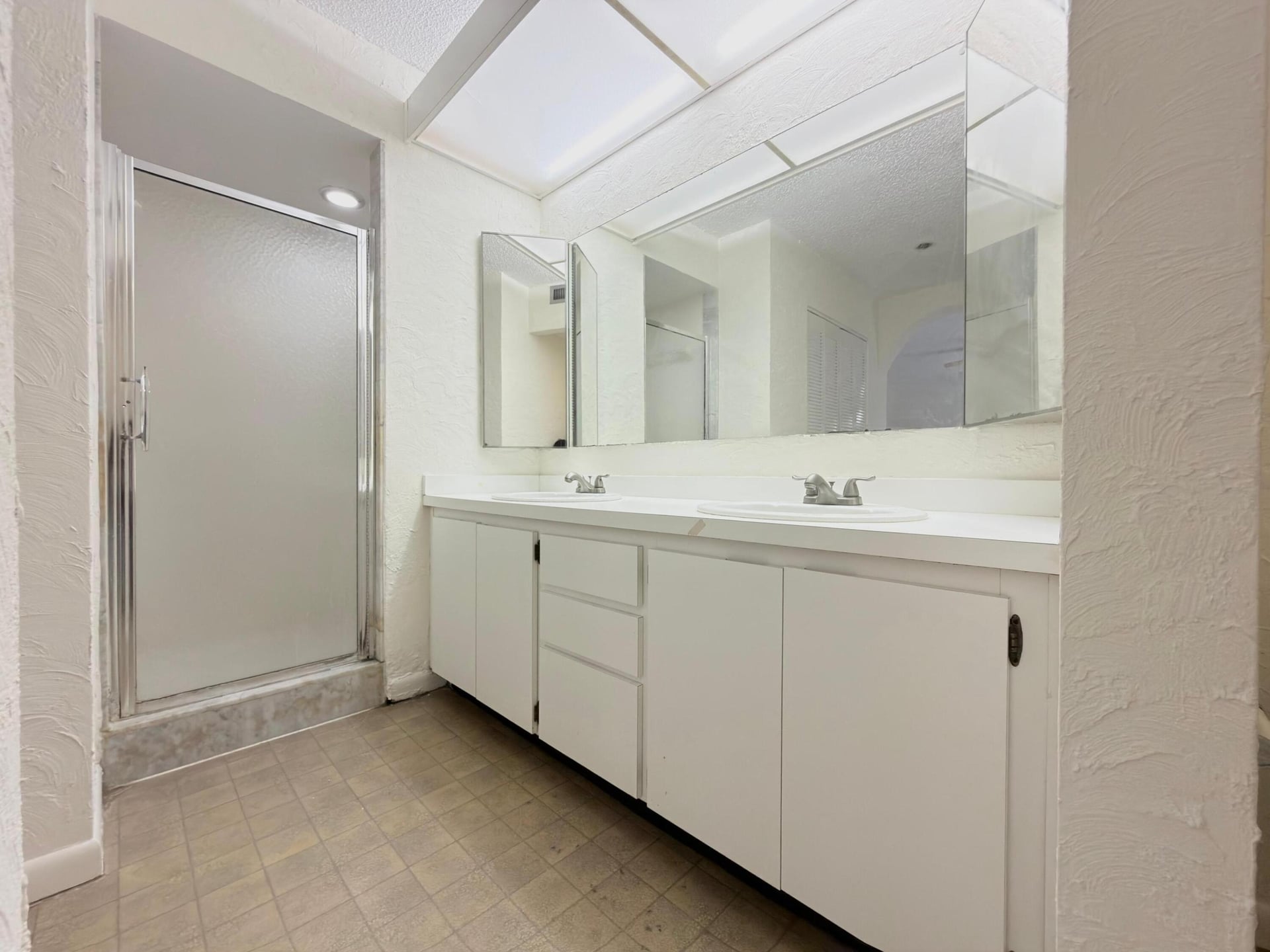  Residence photo 12