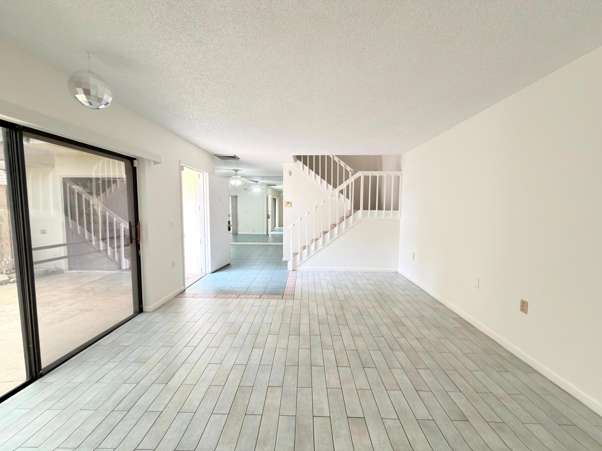  Residence photo 18