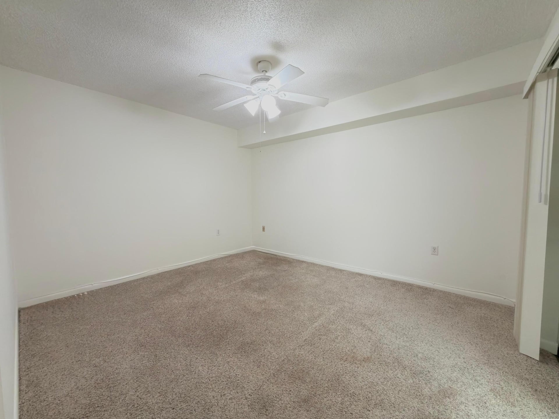  Residence photo 26