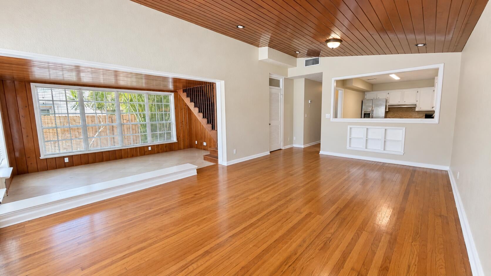 Residence photo 6