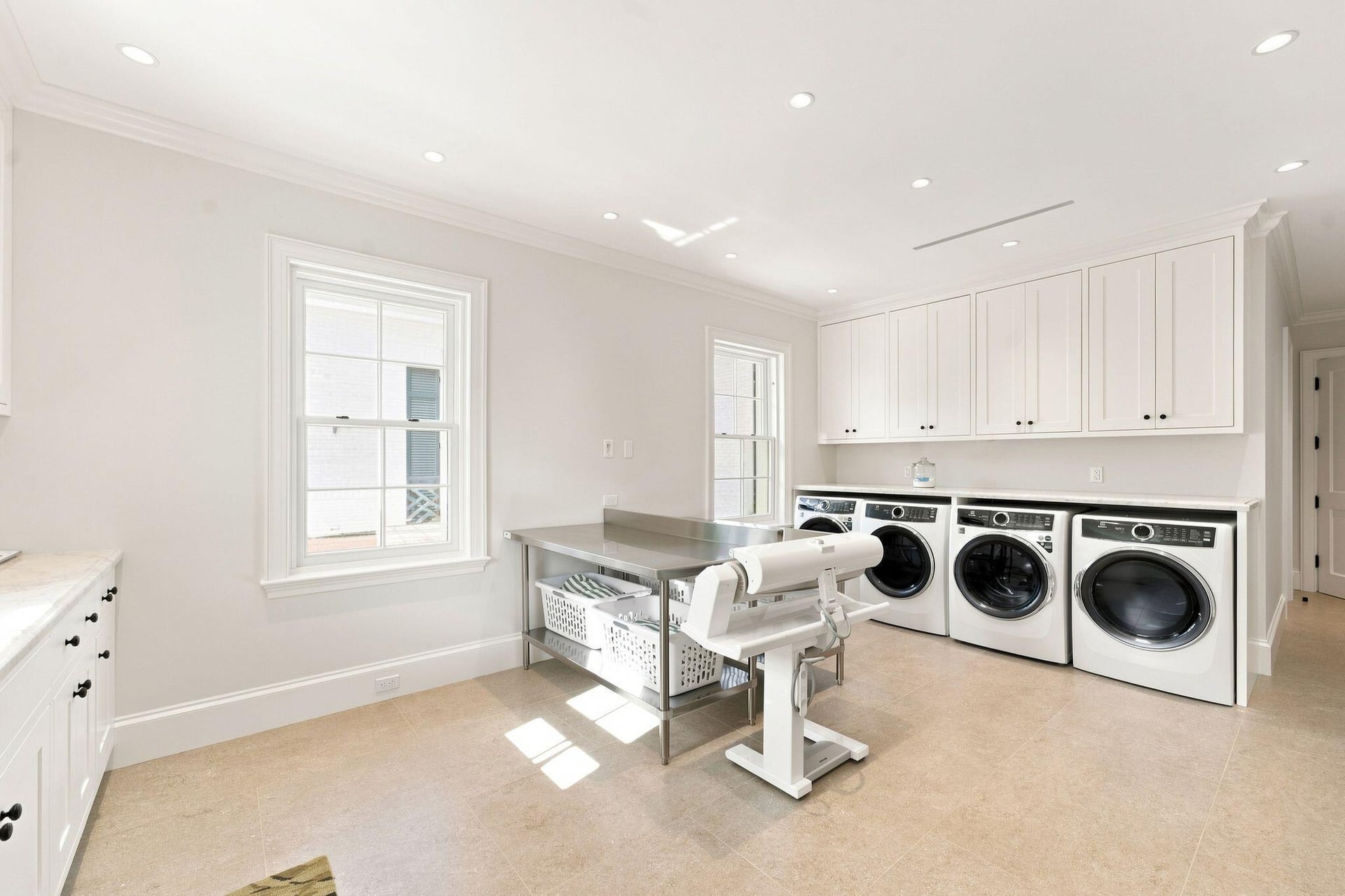  Residence photo 57