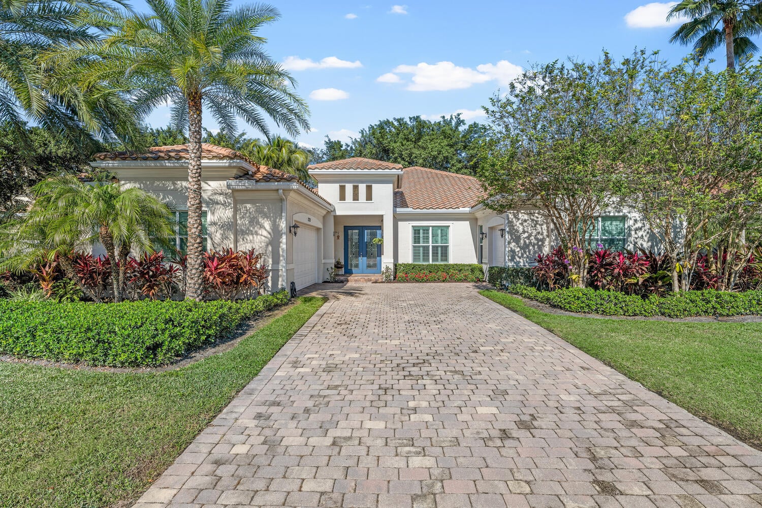 Residence photo 4