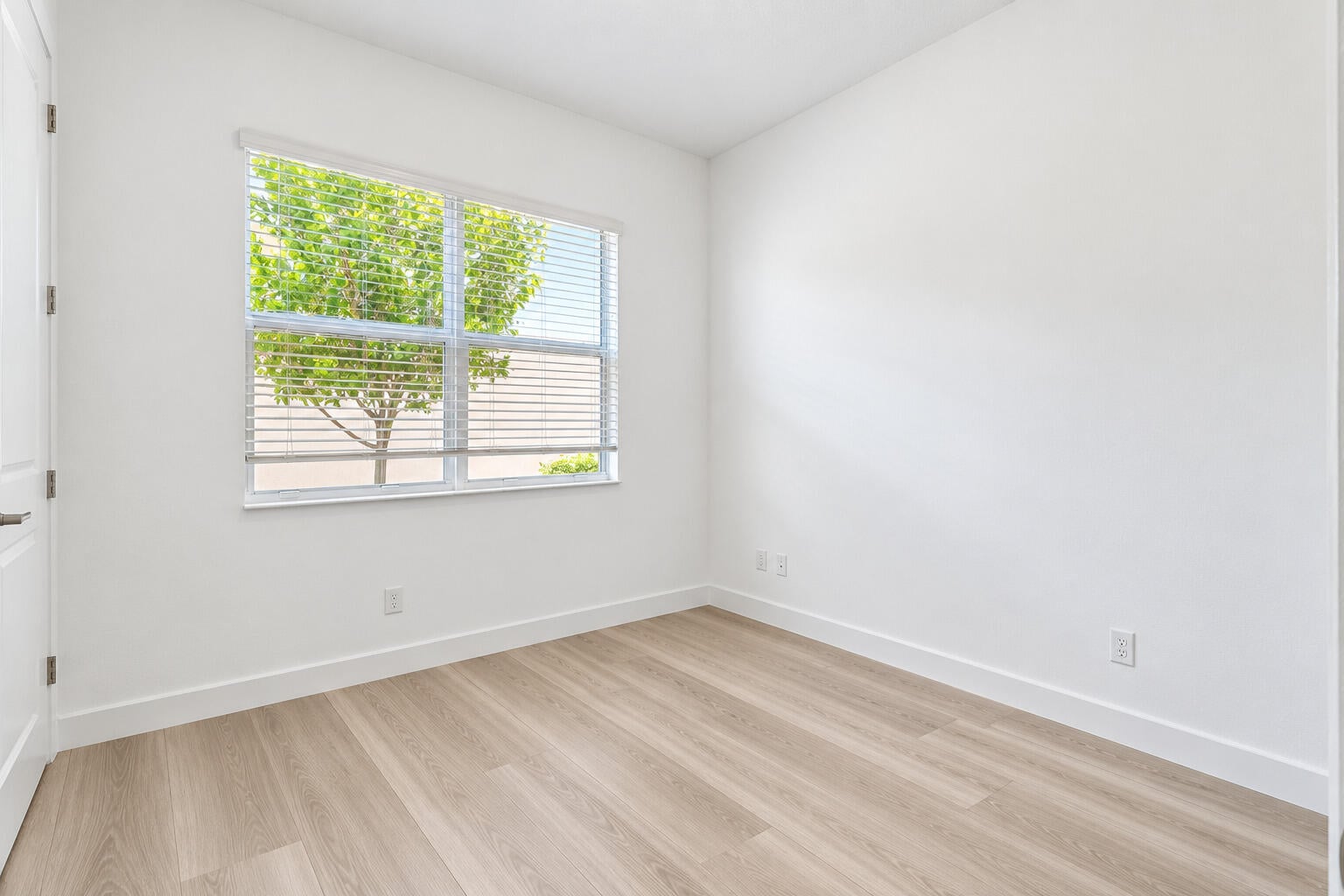Residence photo 8