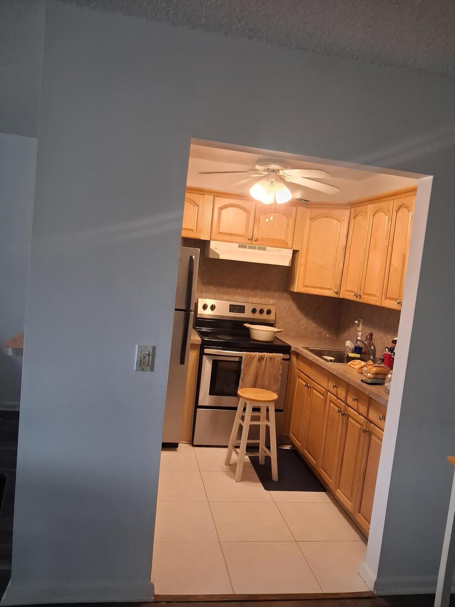 Residence photo 3