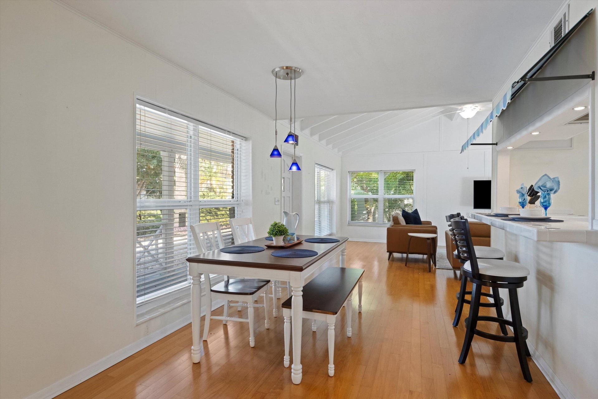 Residence photo 11