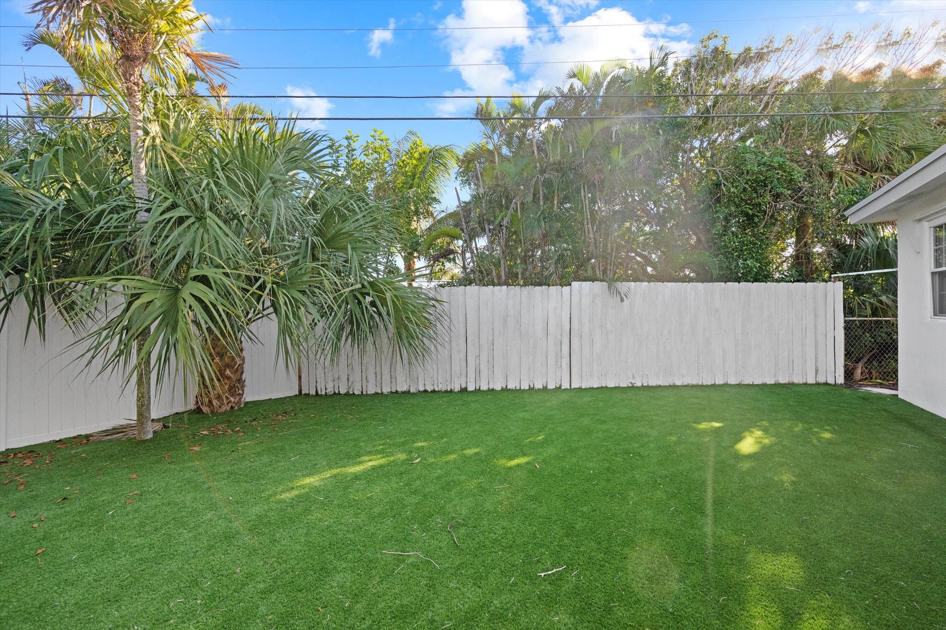 Residence photo 22