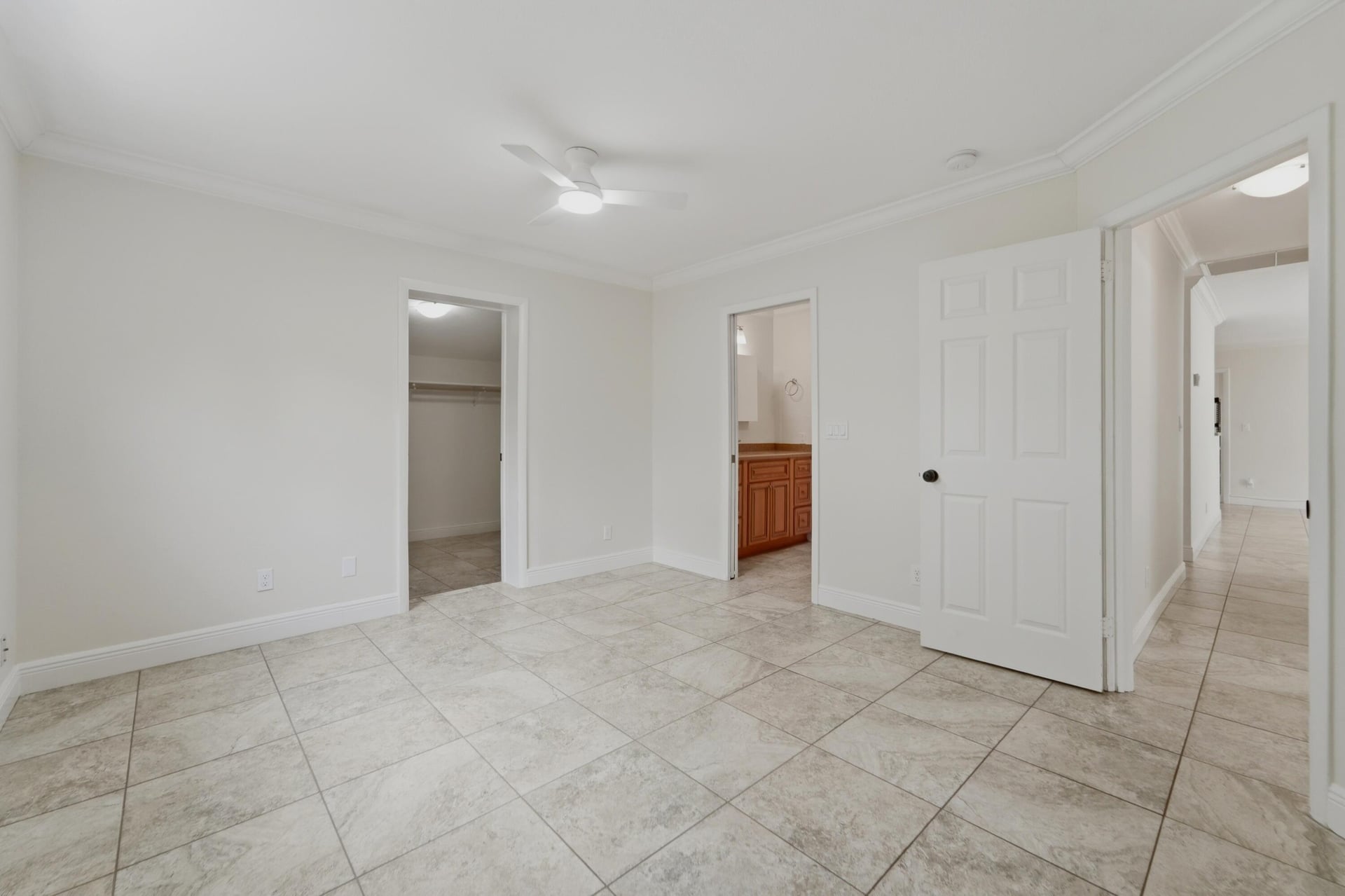 Residence photo 11