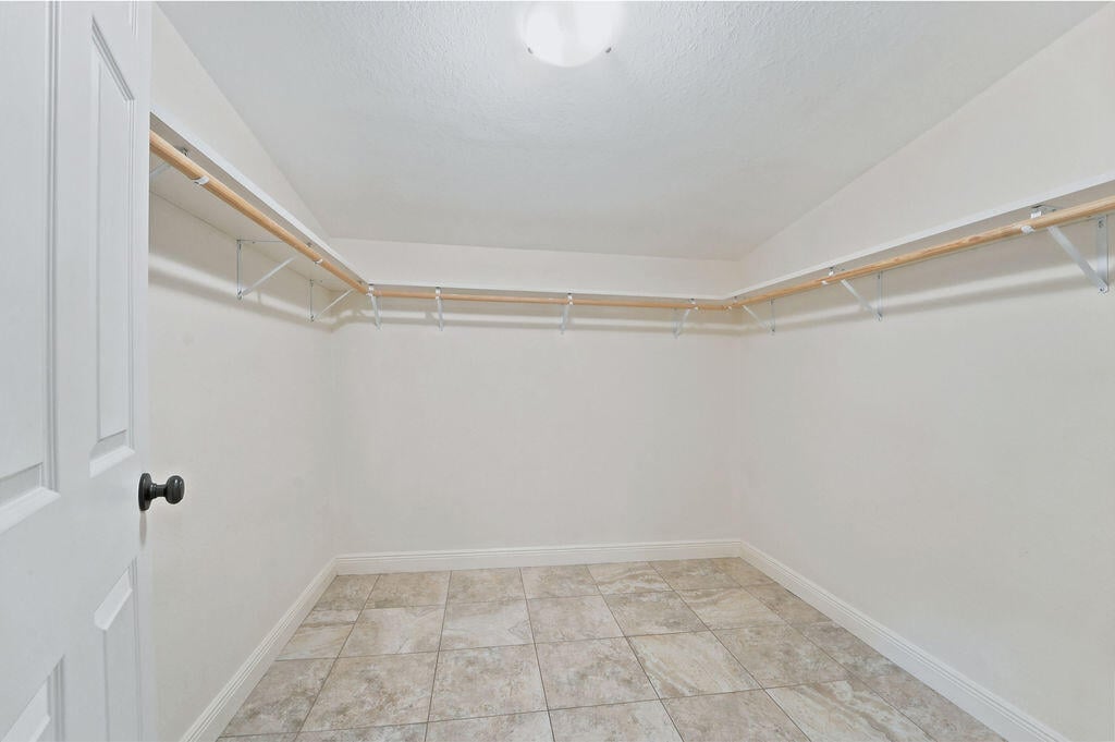 Residence photo 14