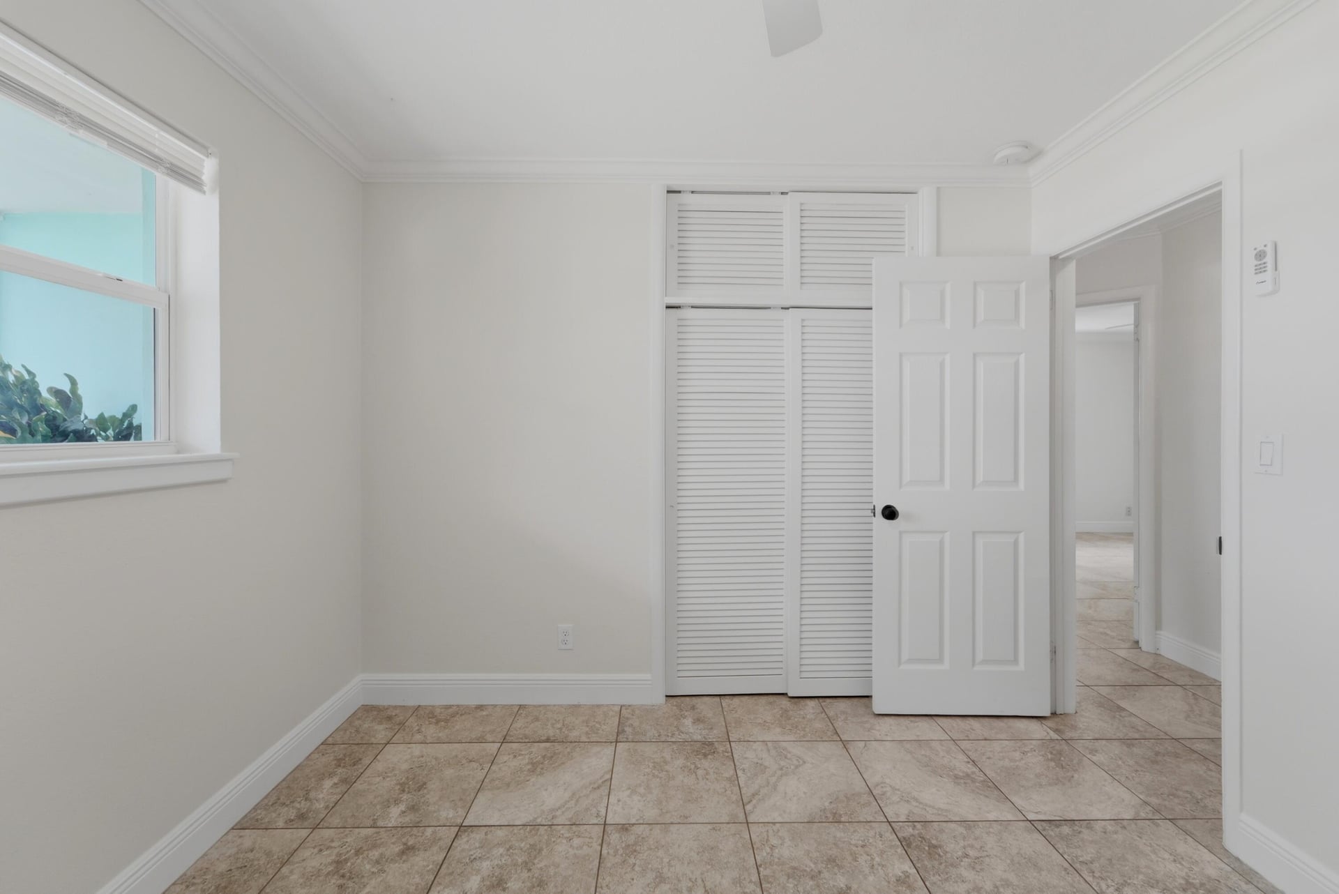 Residence photo 16