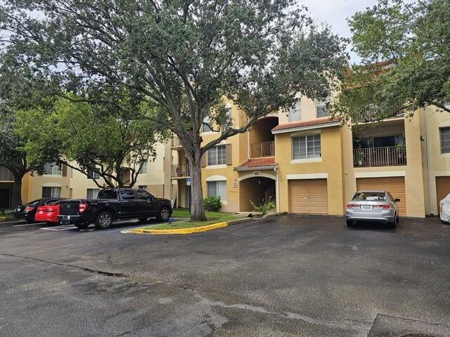 Unit 204 photo 2