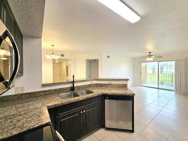 Unit 204 photo 4