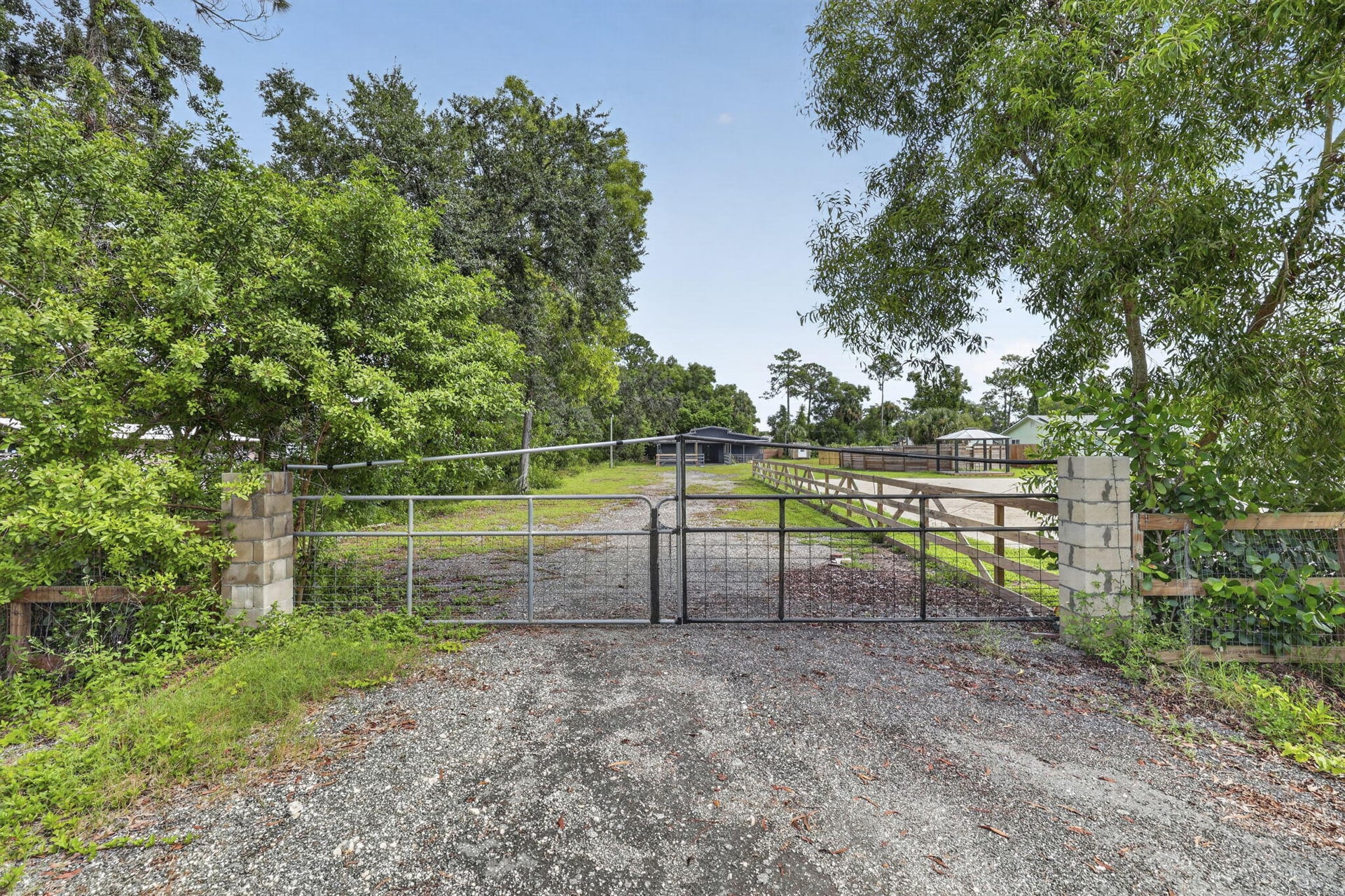  Residence photo 45