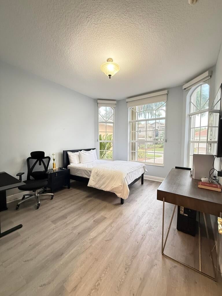 Mizner Country Club Residence photo 18