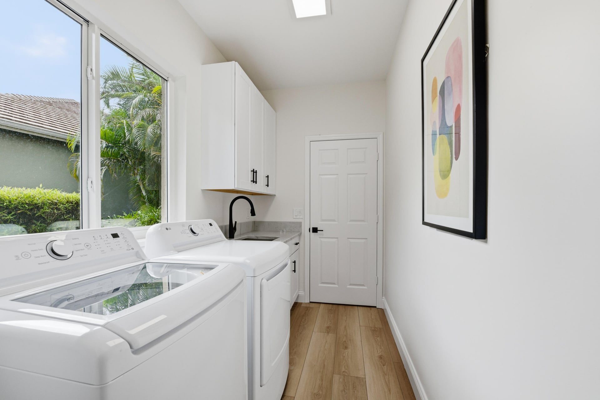 Monarch Country Club Residence photo 59
