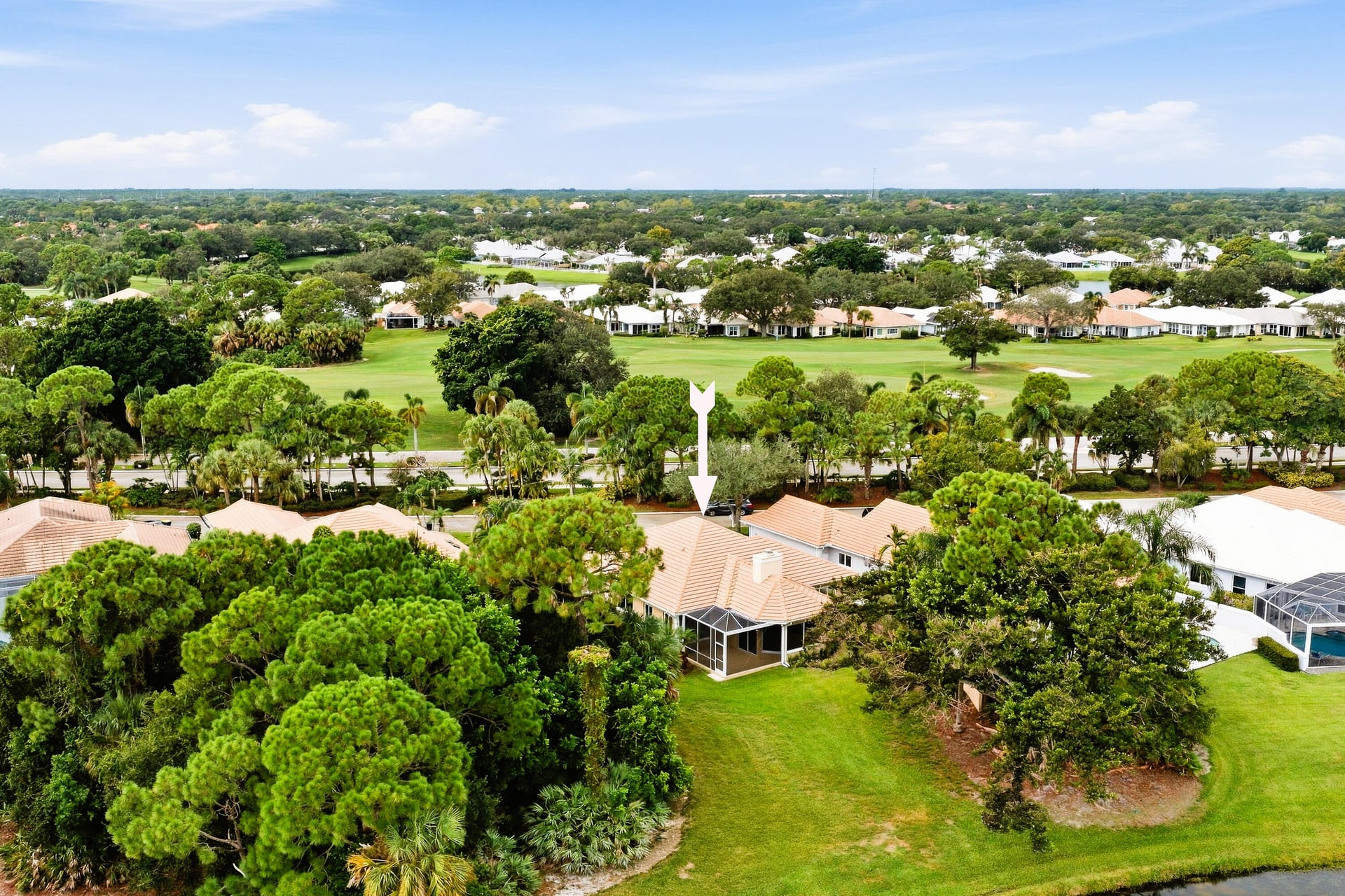 Monarch Country Club Residence photo 66