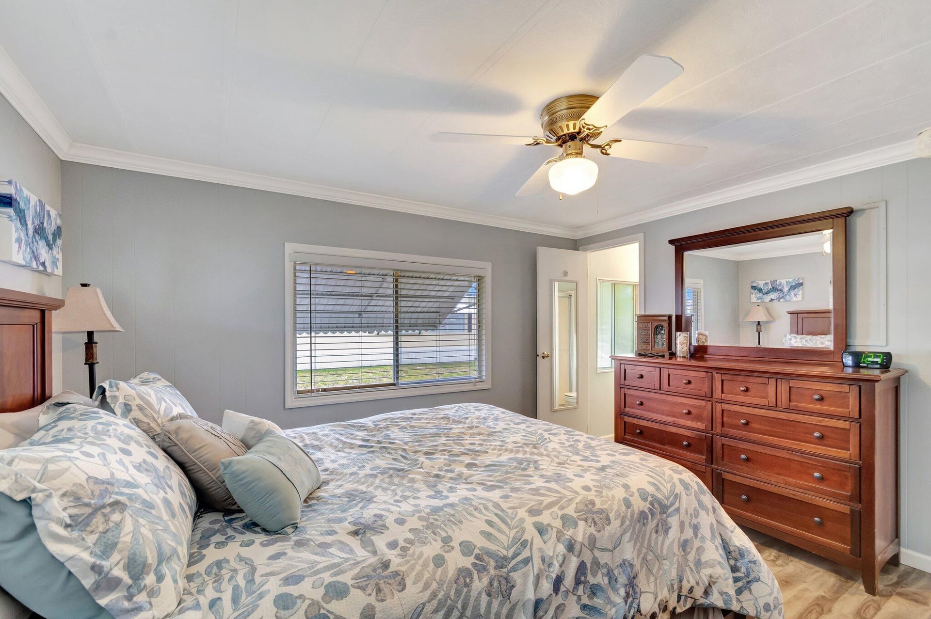  Residence photo 6