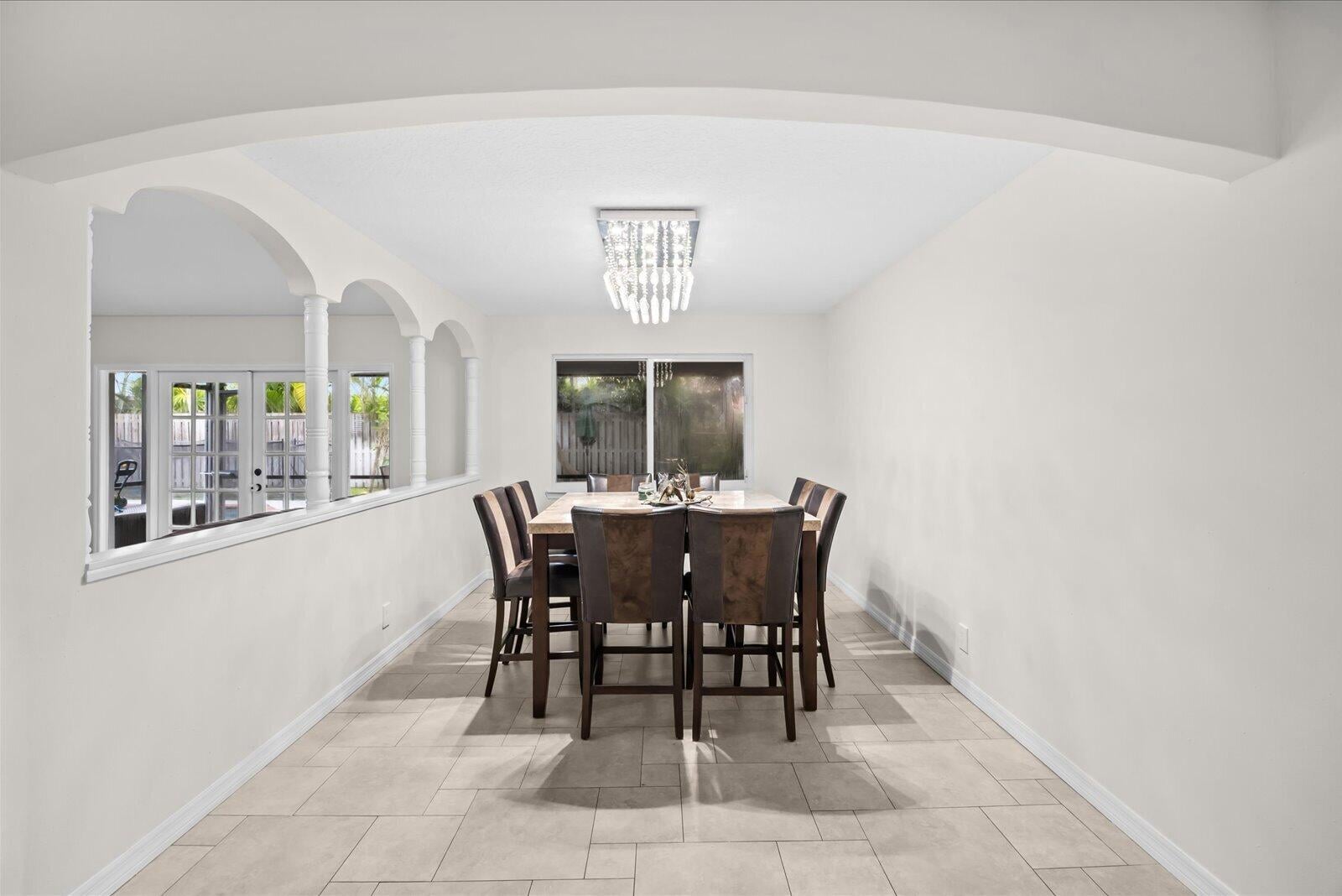 Residence photo 9
