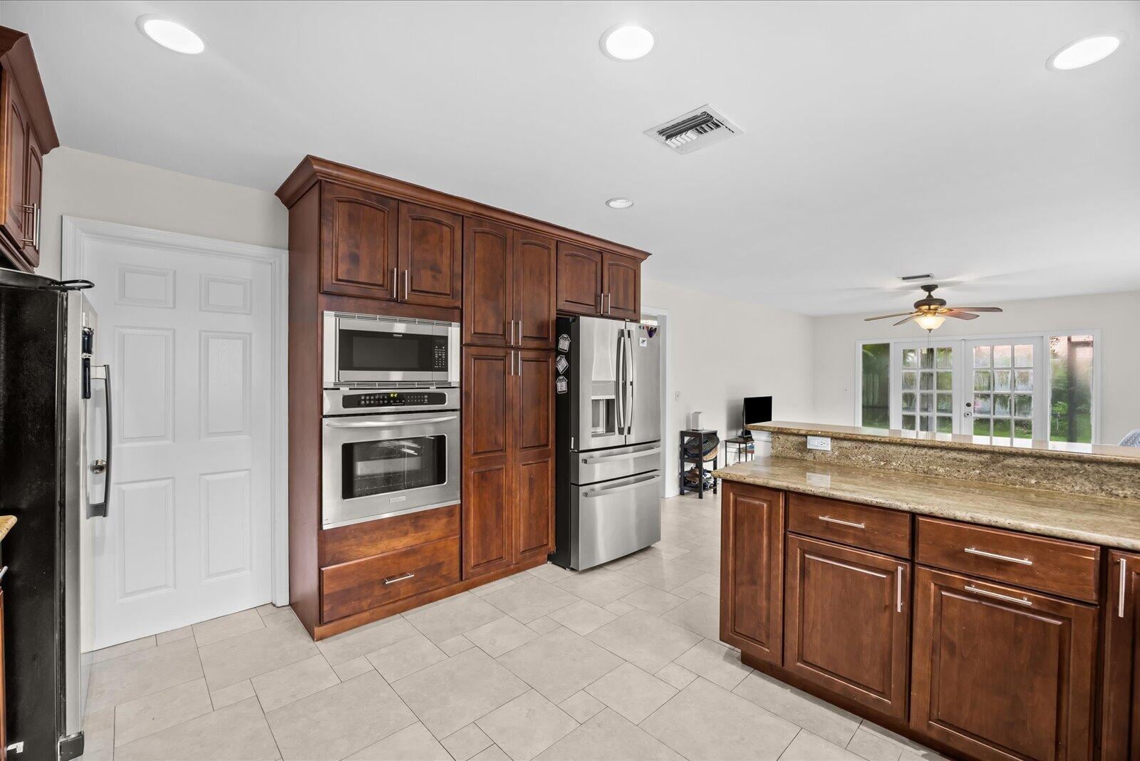 Residence photo 20