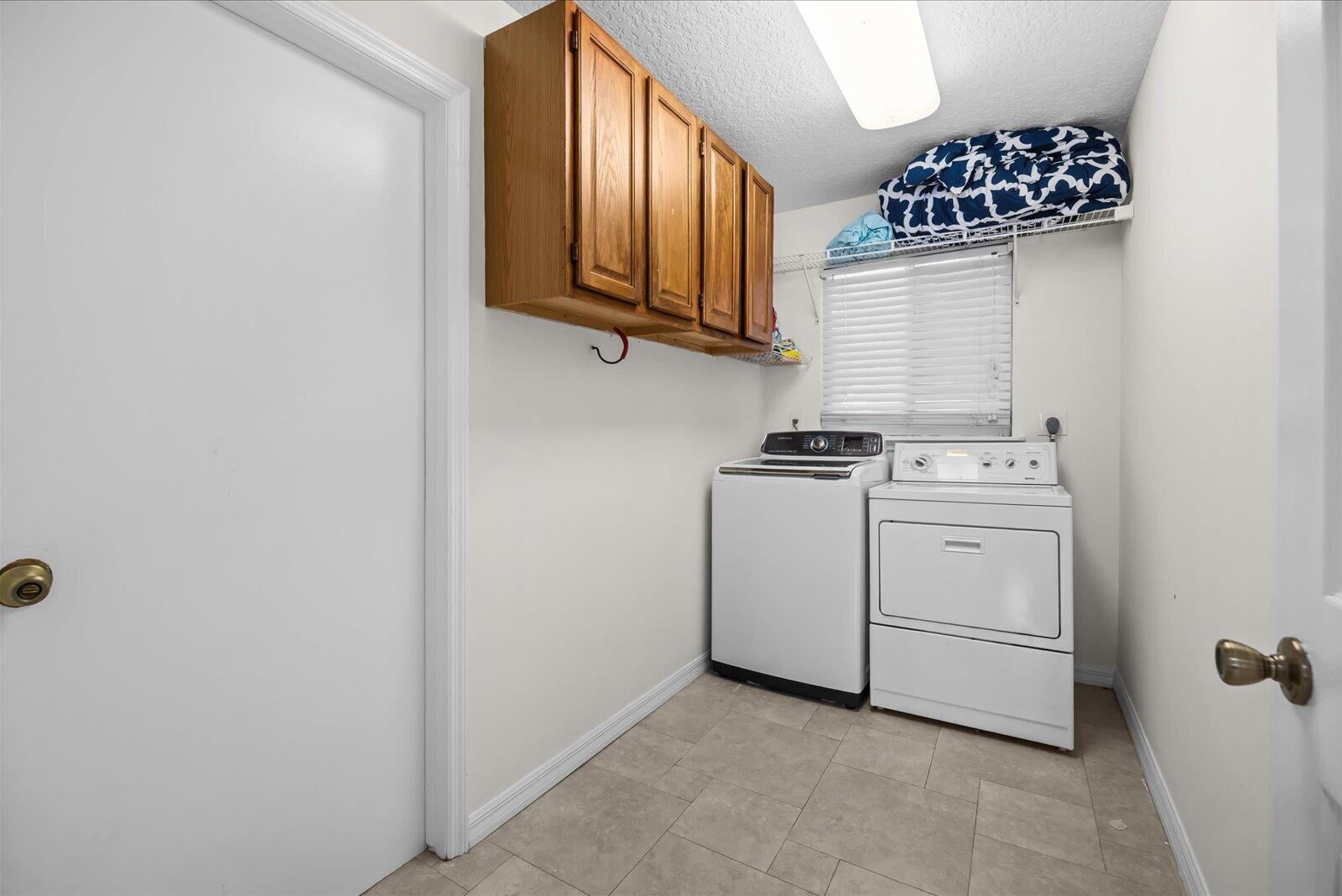 Residence photo 37