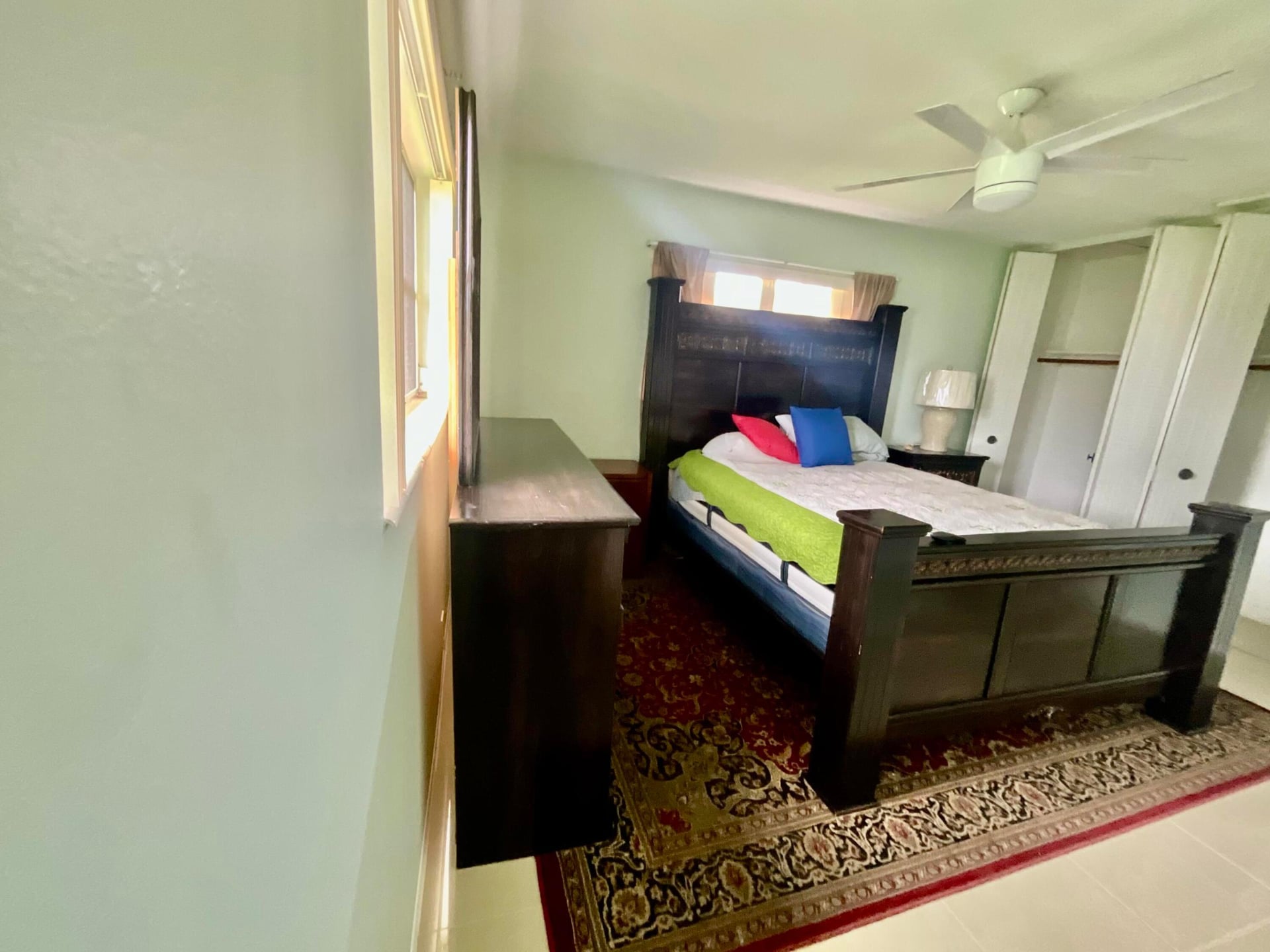  Unit H photo 22
