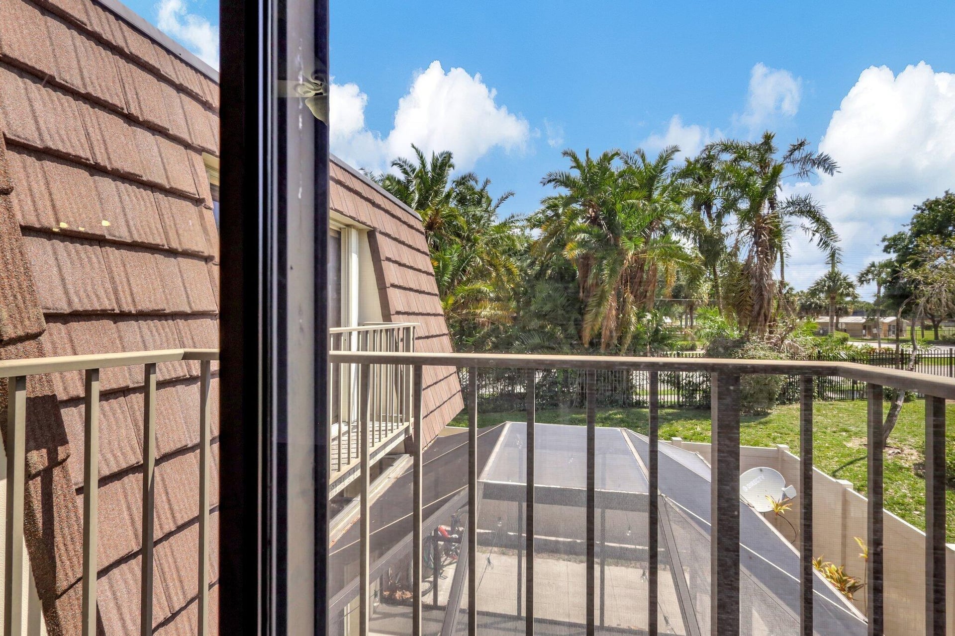 Residence photo 22