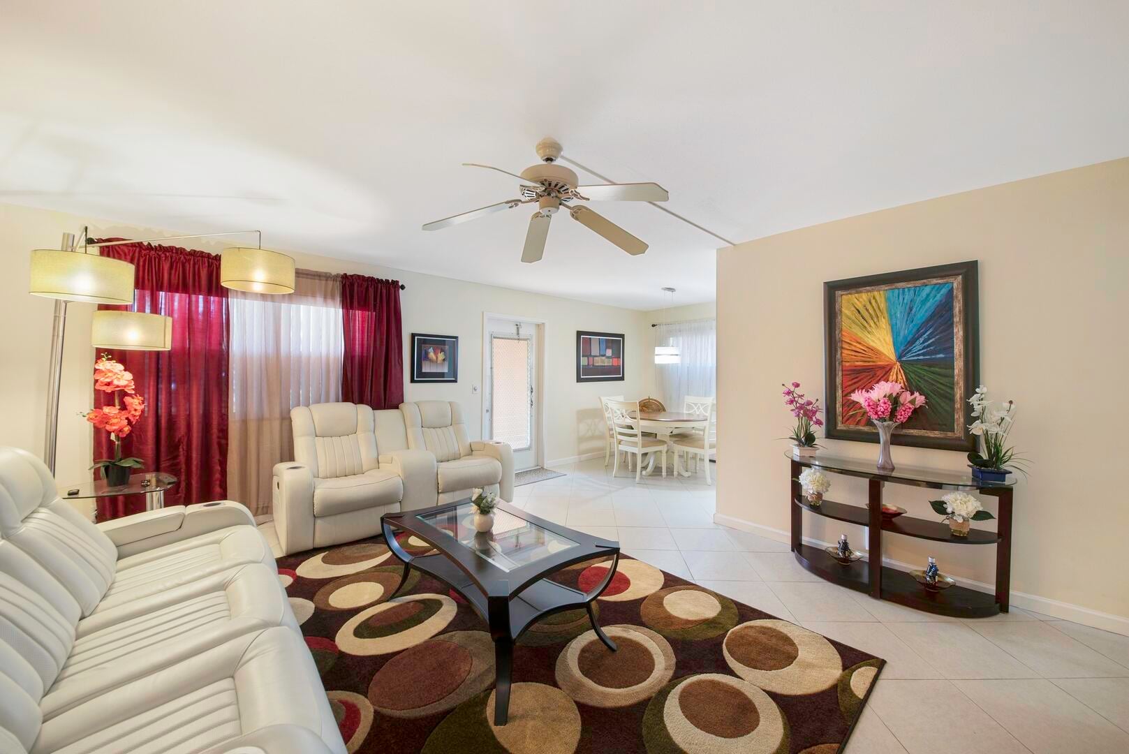 Residence photo 2