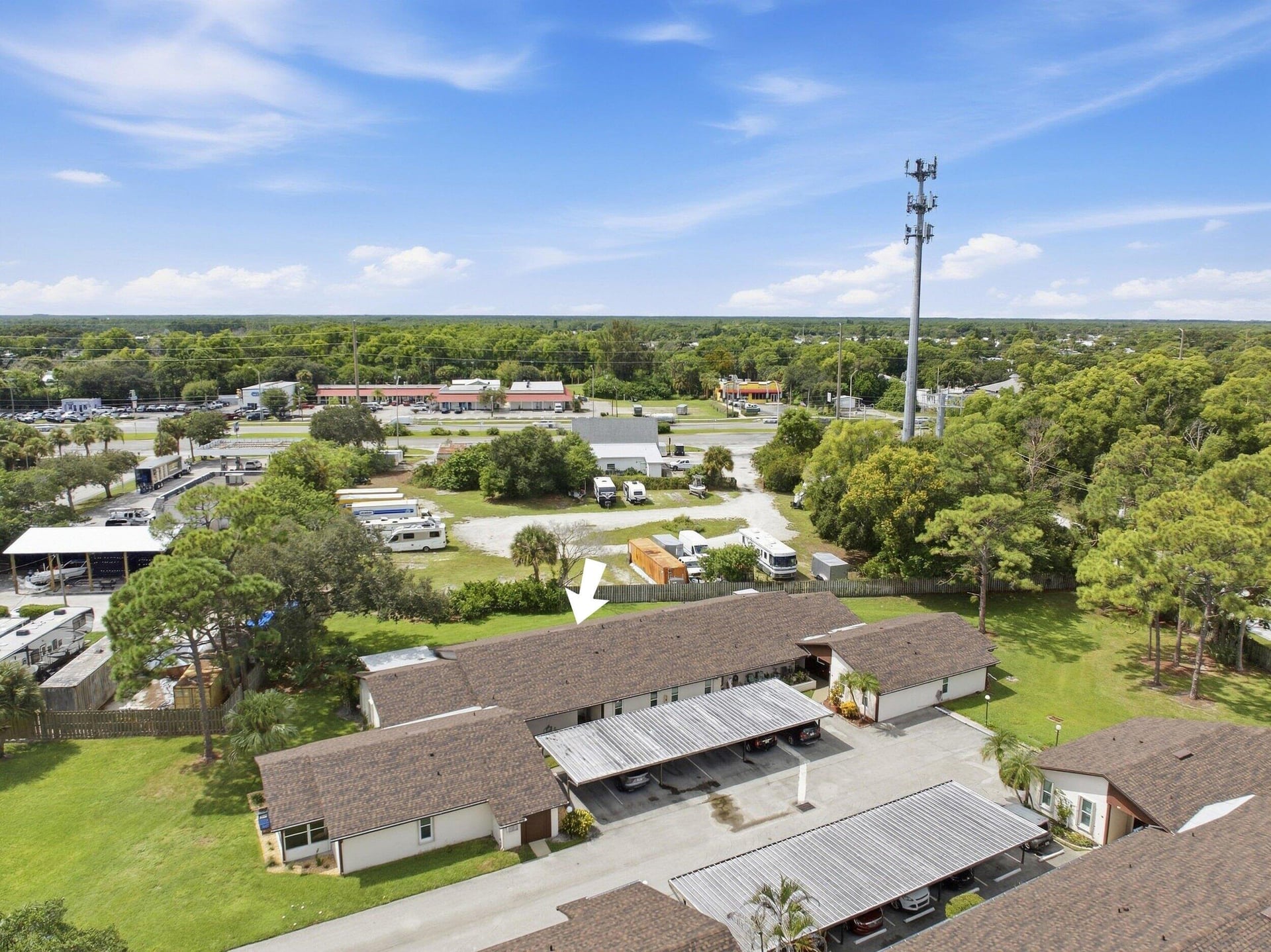 Residence photo 27