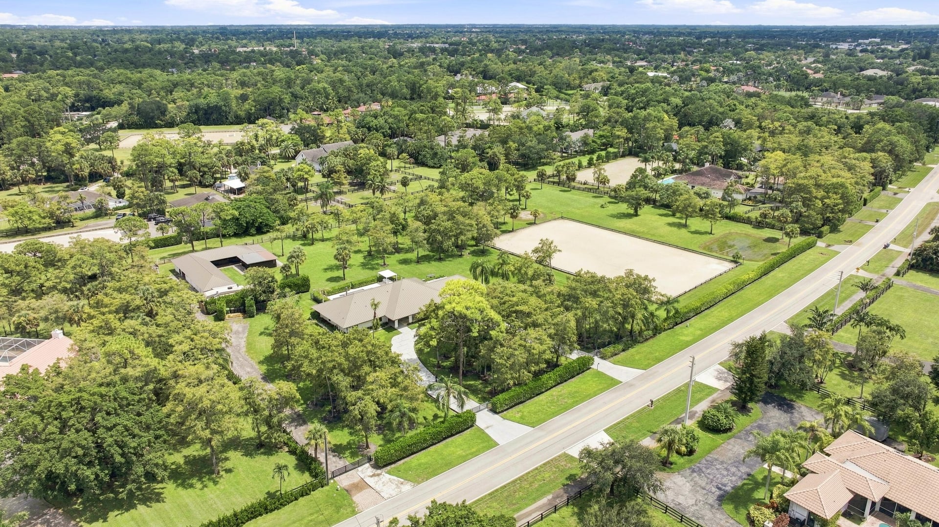 Paddock Park 2 Residence photo 2