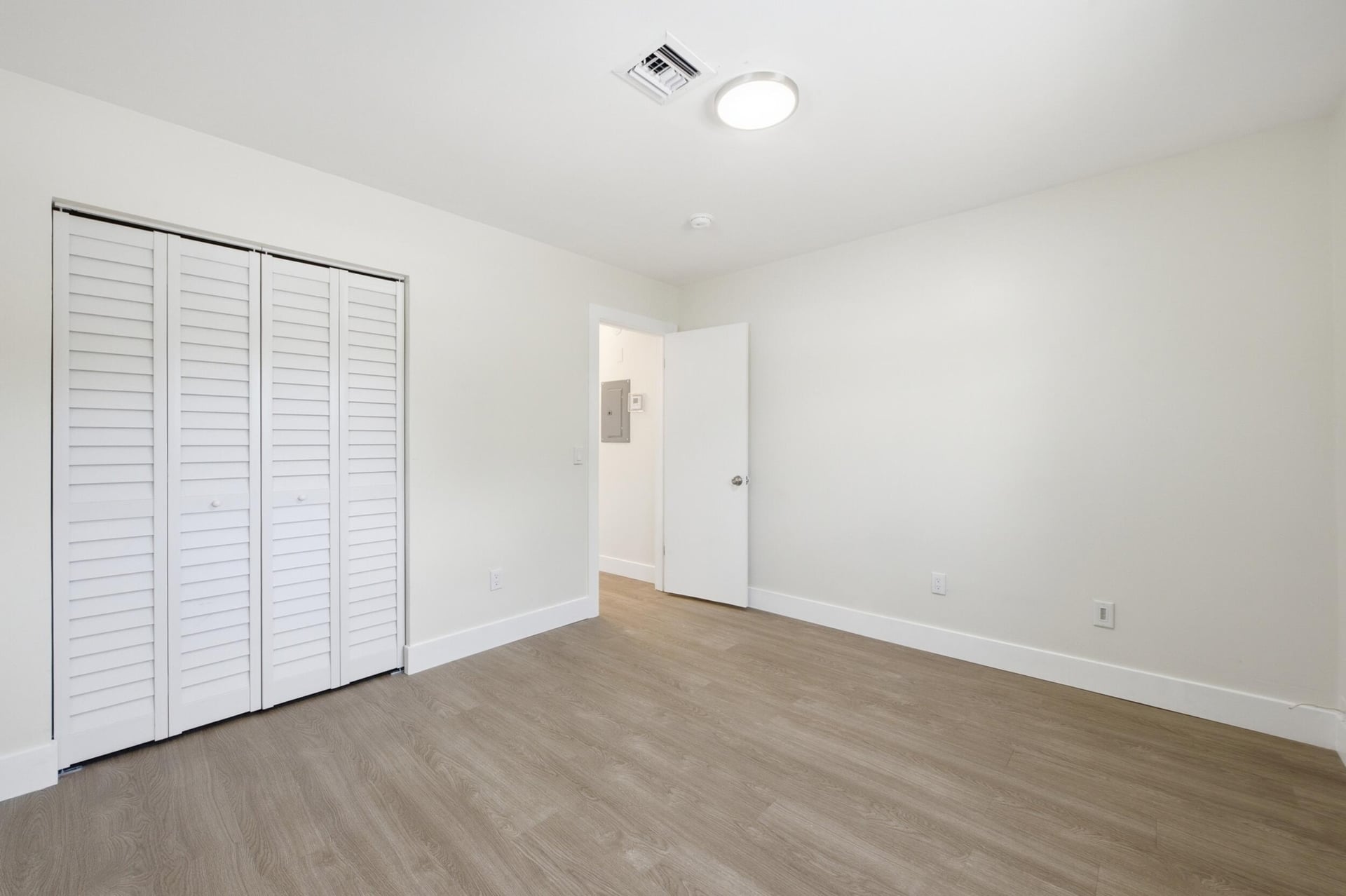  Residence photo 18
