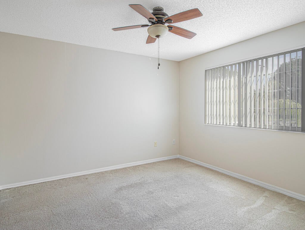 Unit 506 photo 14