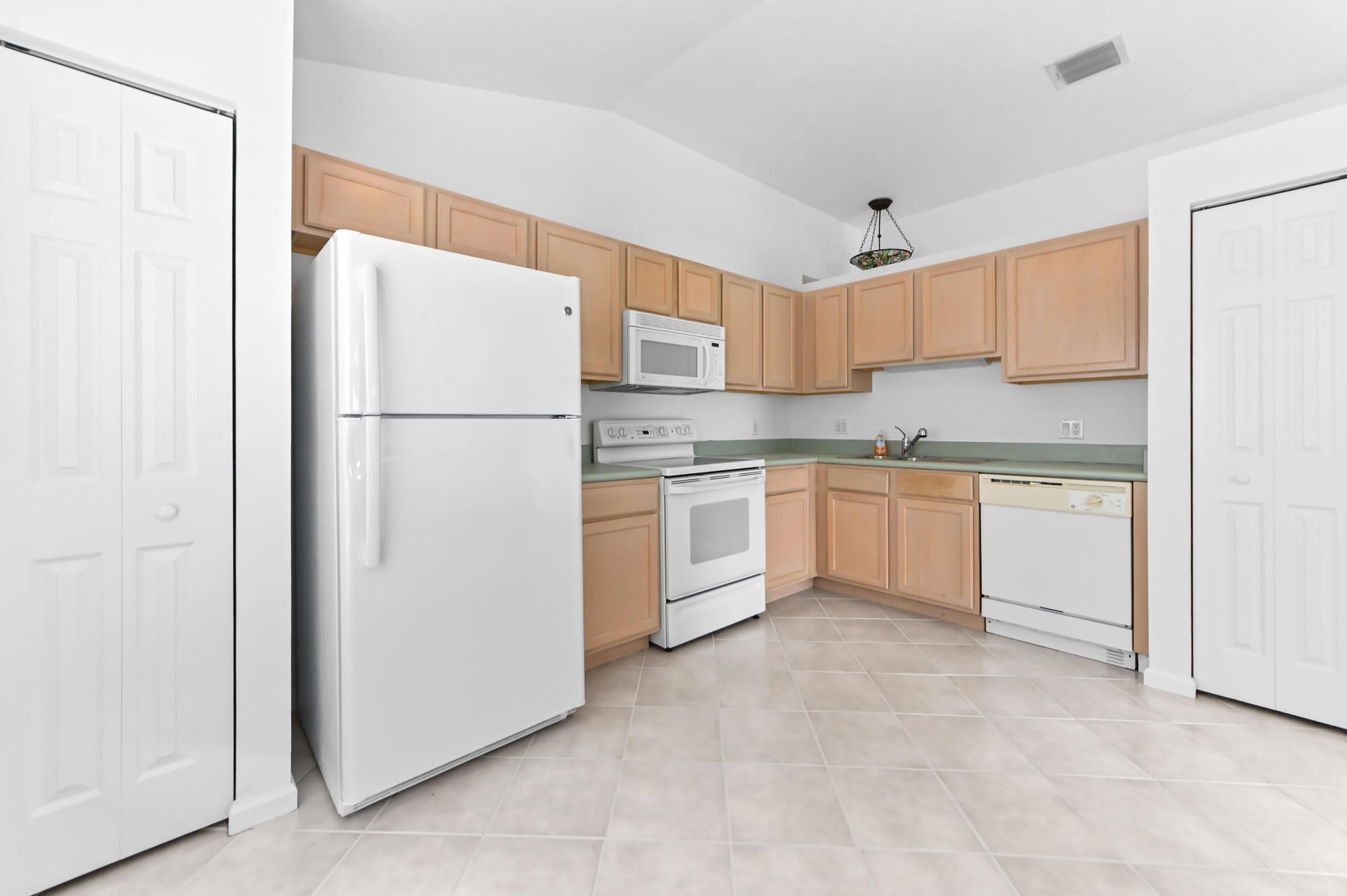  Residence photo 11