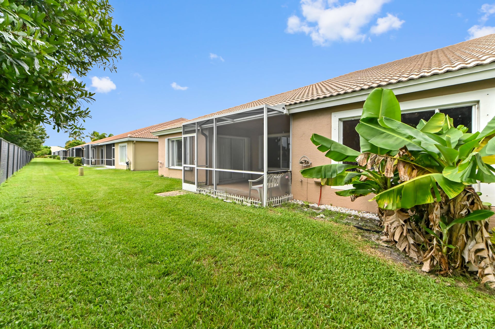  Residence photo 27