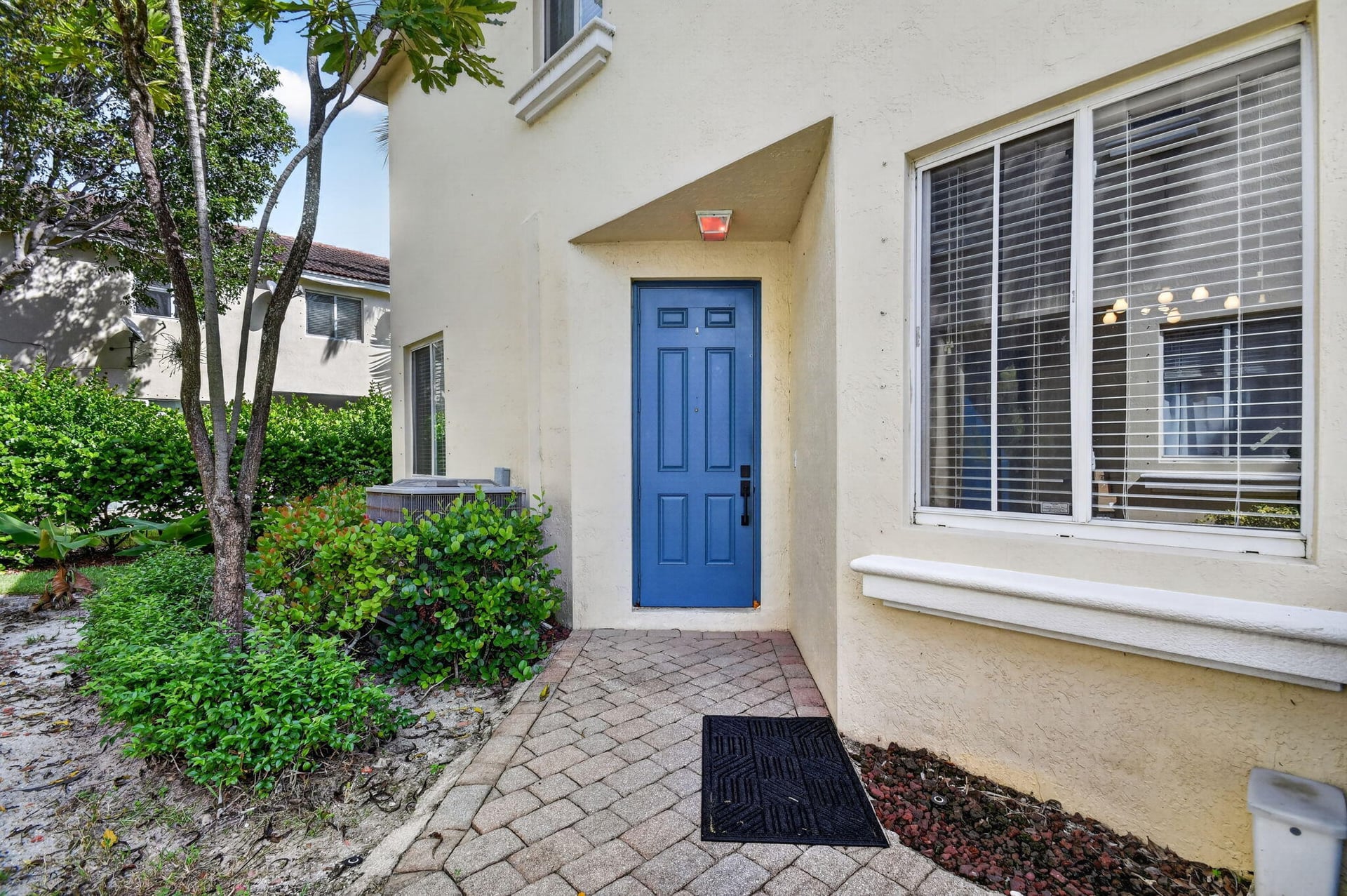 Residence photo 4