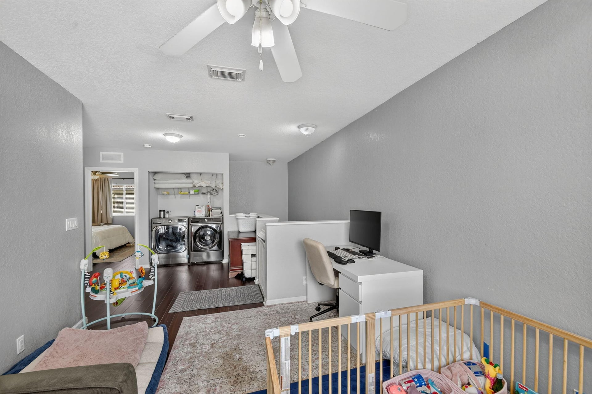 Residence photo 33