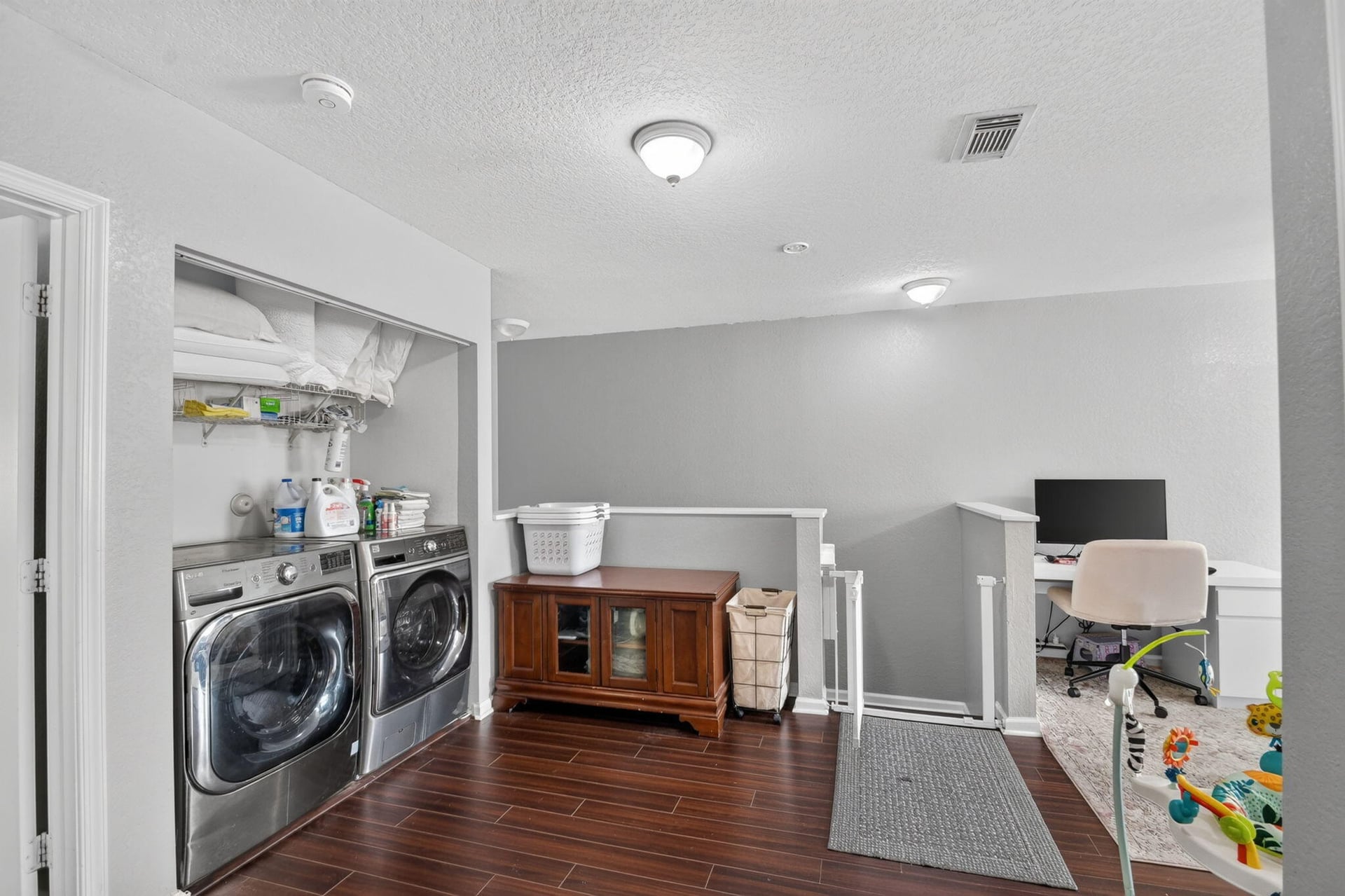 Residence photo 35