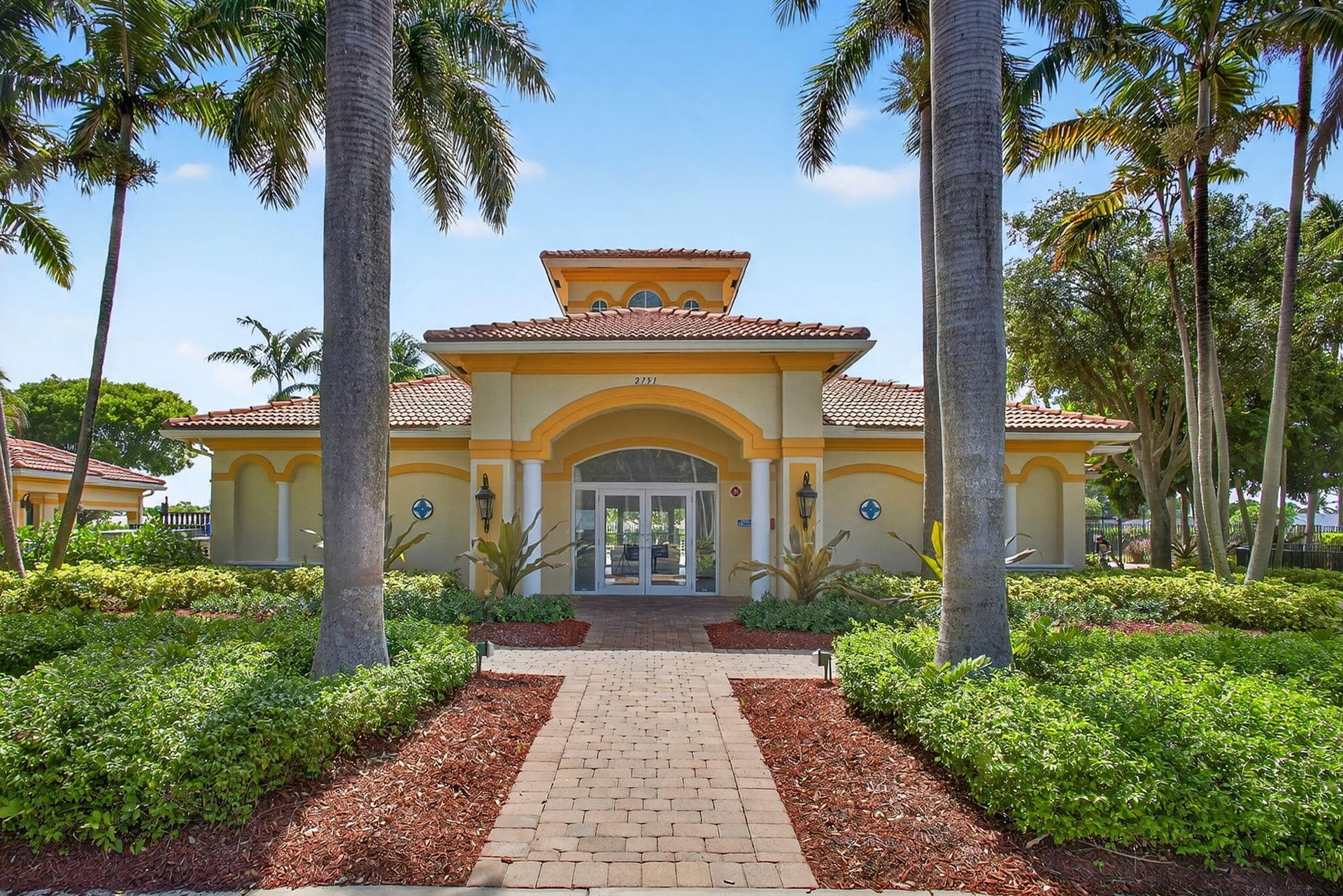 Residence photo 57