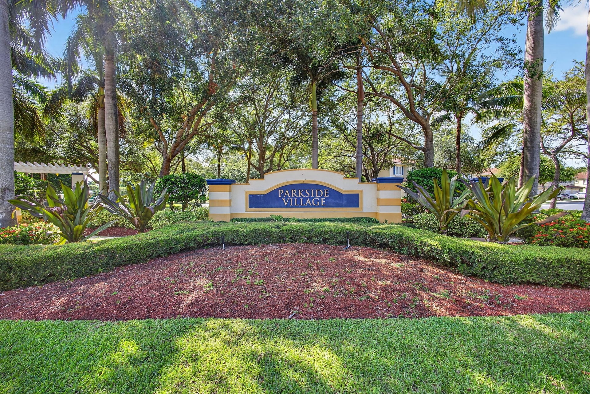 Residence photo 63