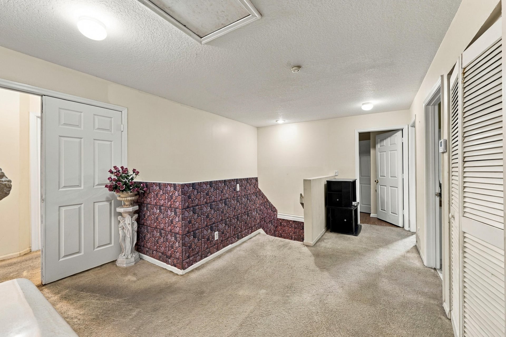Residence photo 12