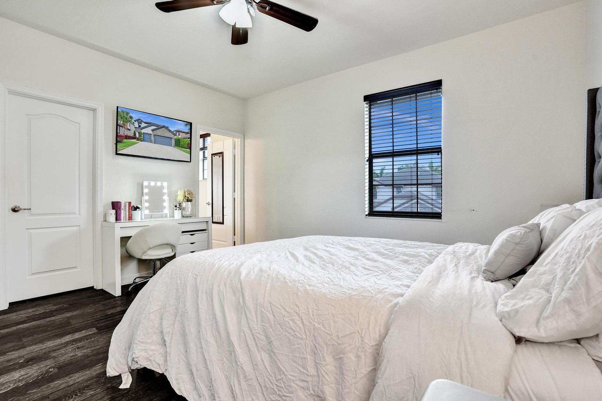 Residence photo 44