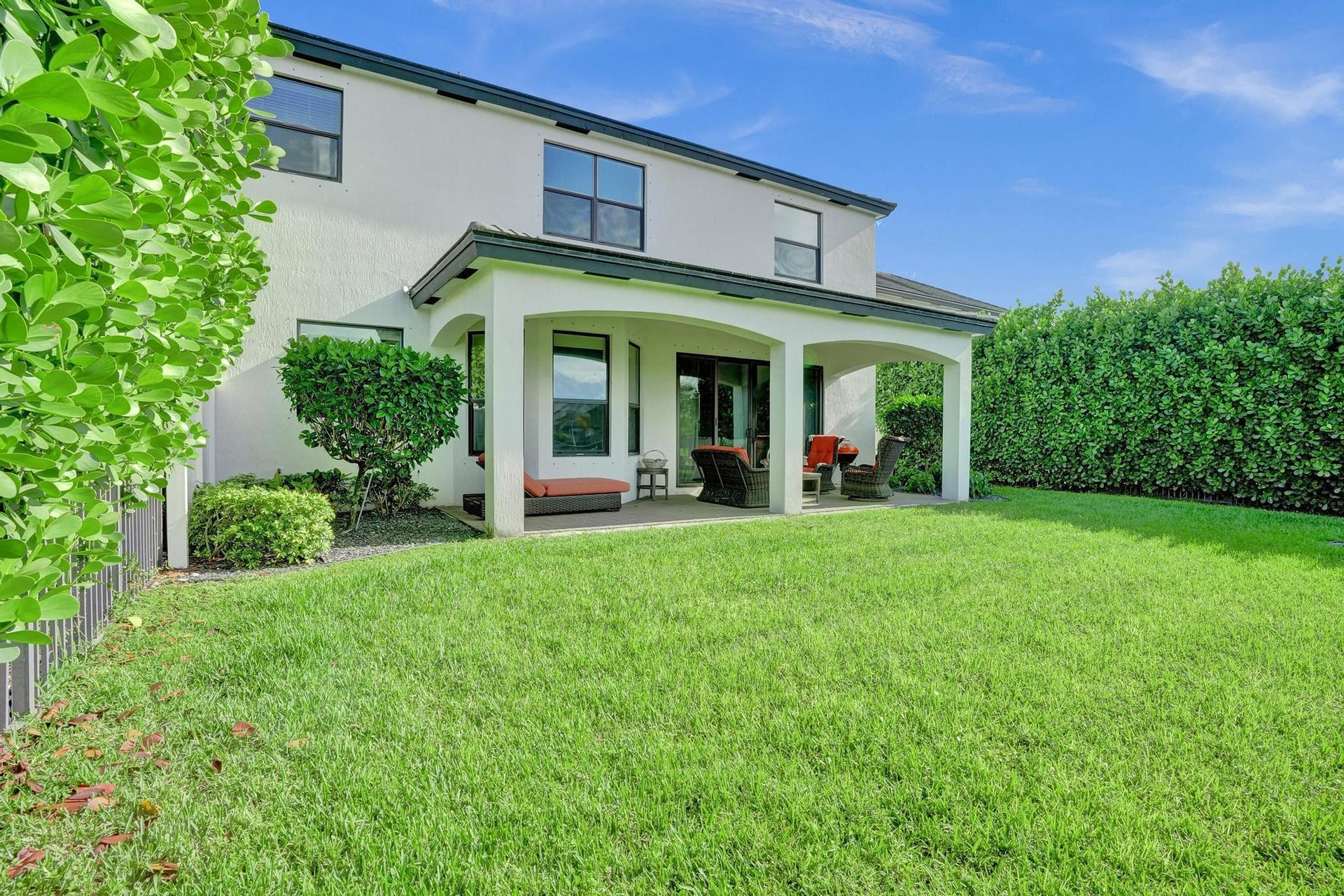 Residence photo 57
