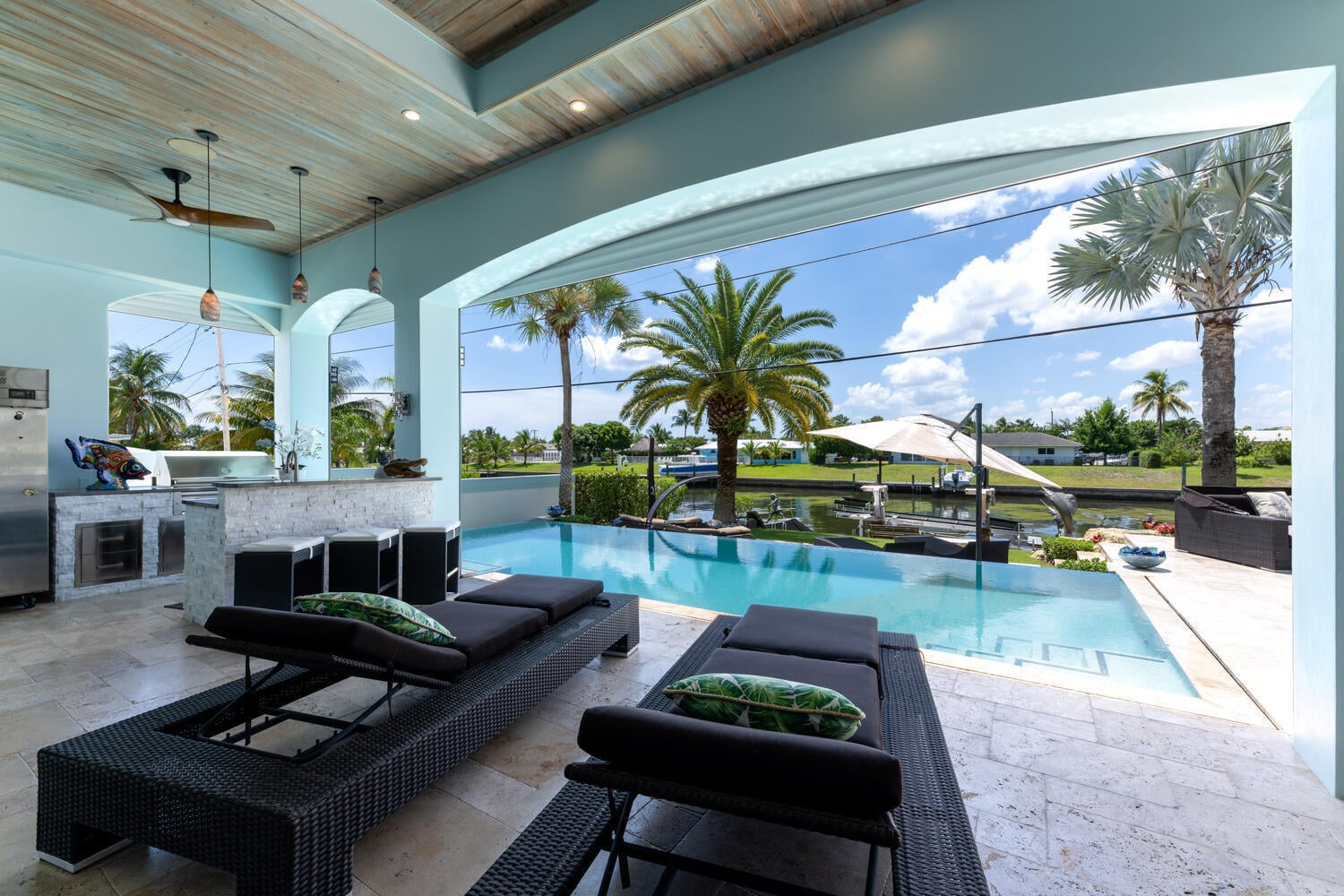SoSo West Palm Beach Residence photo 3