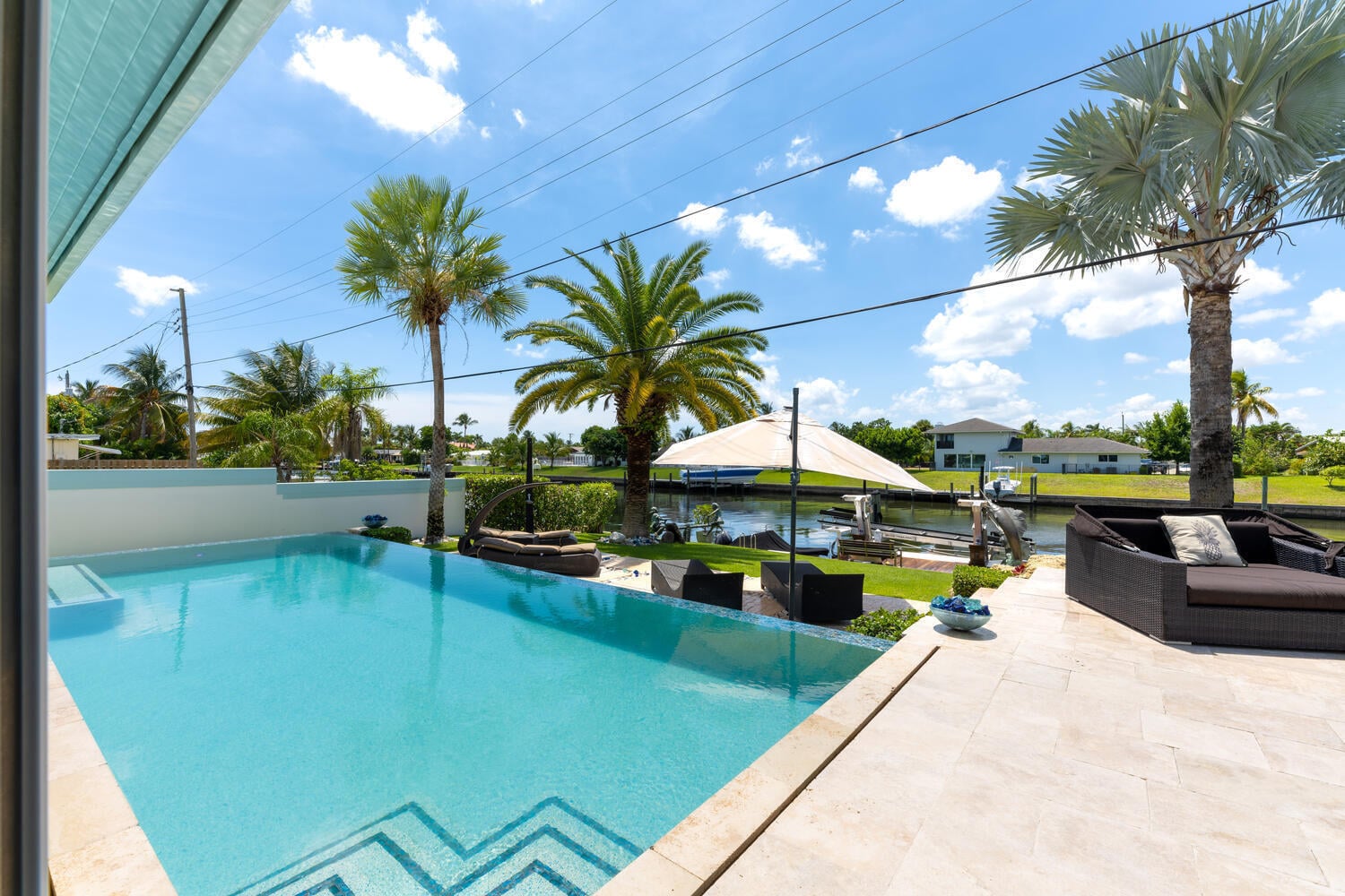 SoSo West Palm Beach Residence photo 30