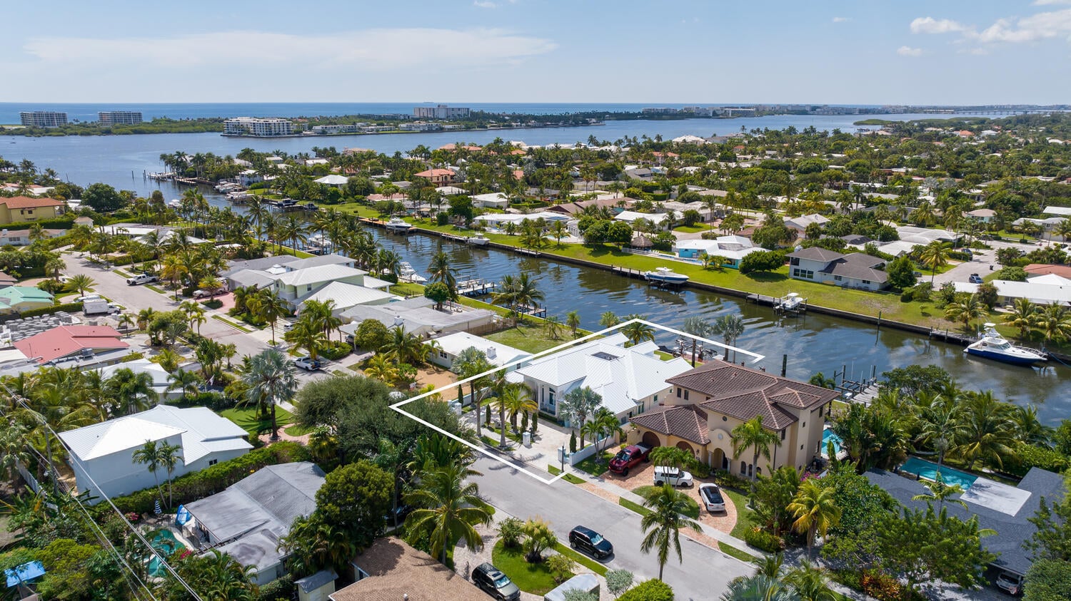 SoSo West Palm Beach Residence photo 39