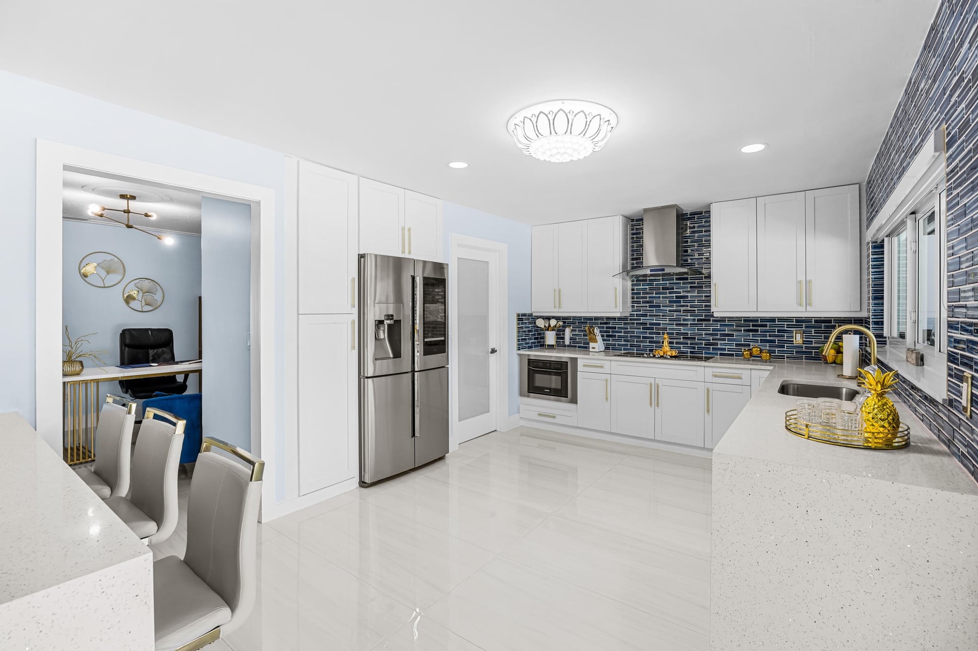Residence photo 18