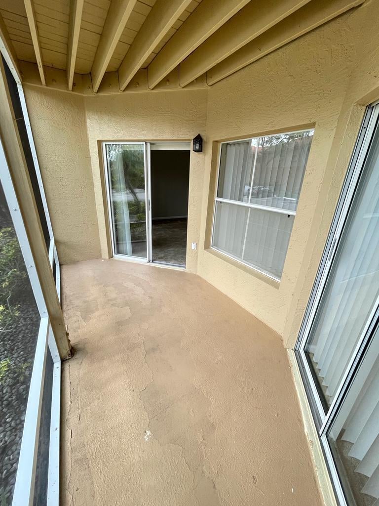 Unit 104 photo 20