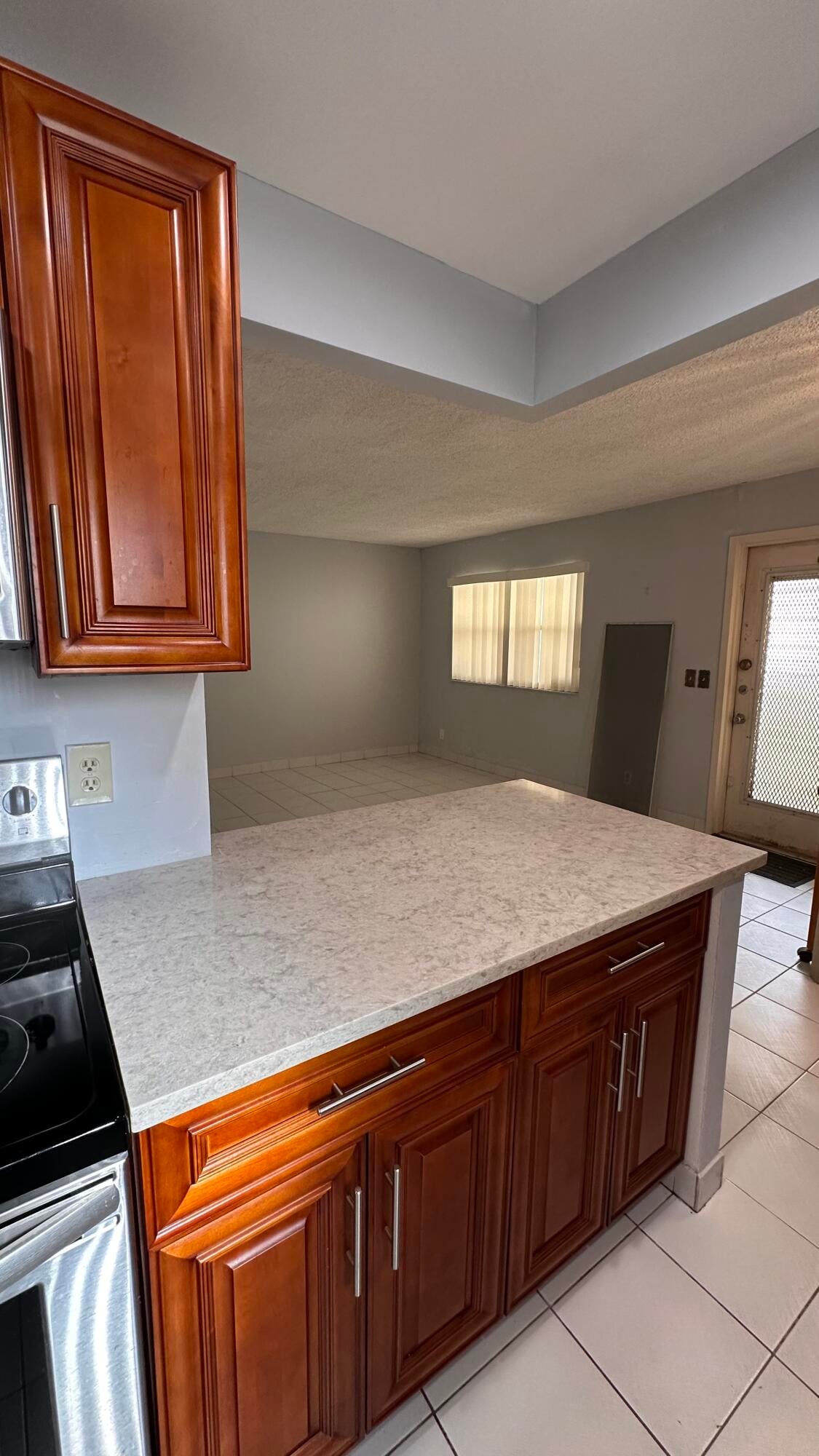  Residence photo 9