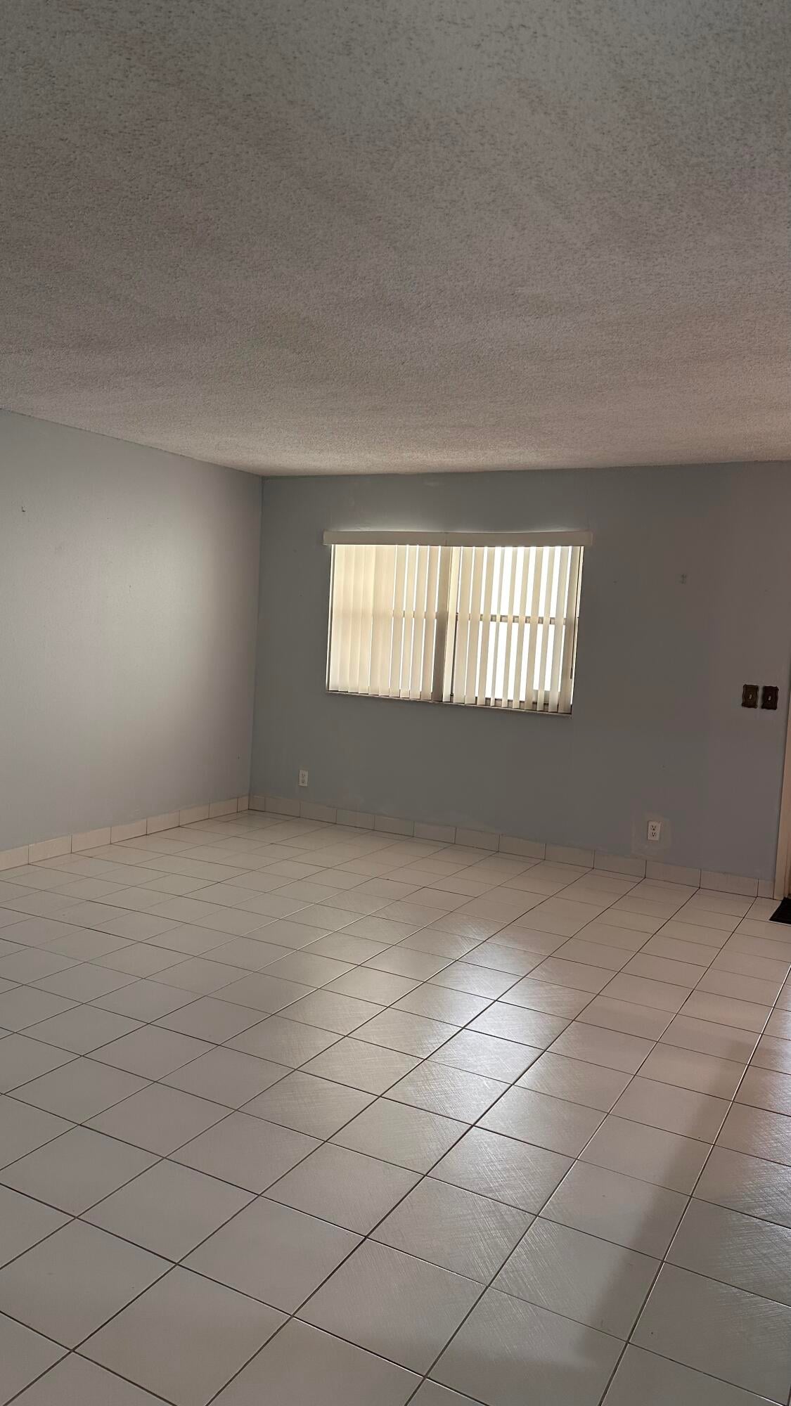  Residence photo 26