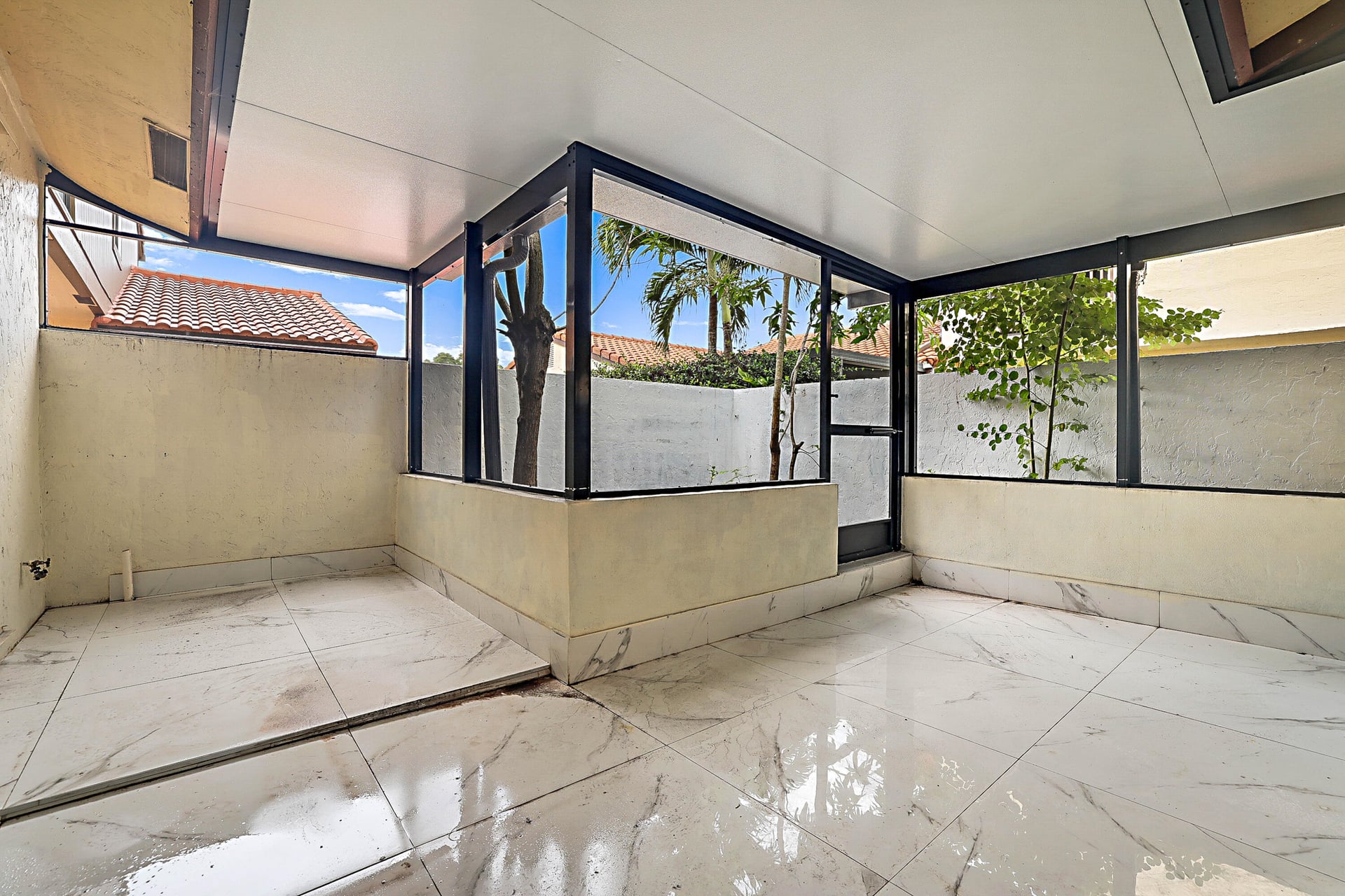  Residence photo 25