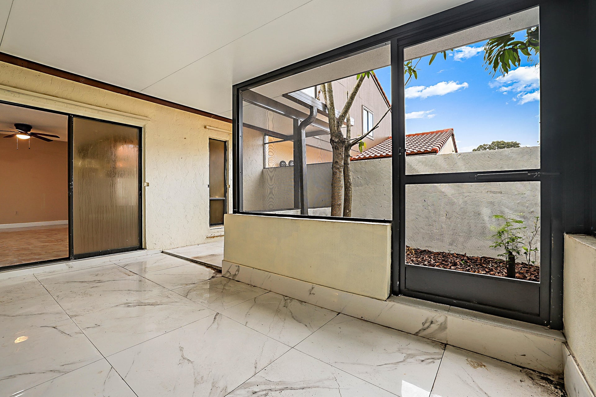  Residence photo 27