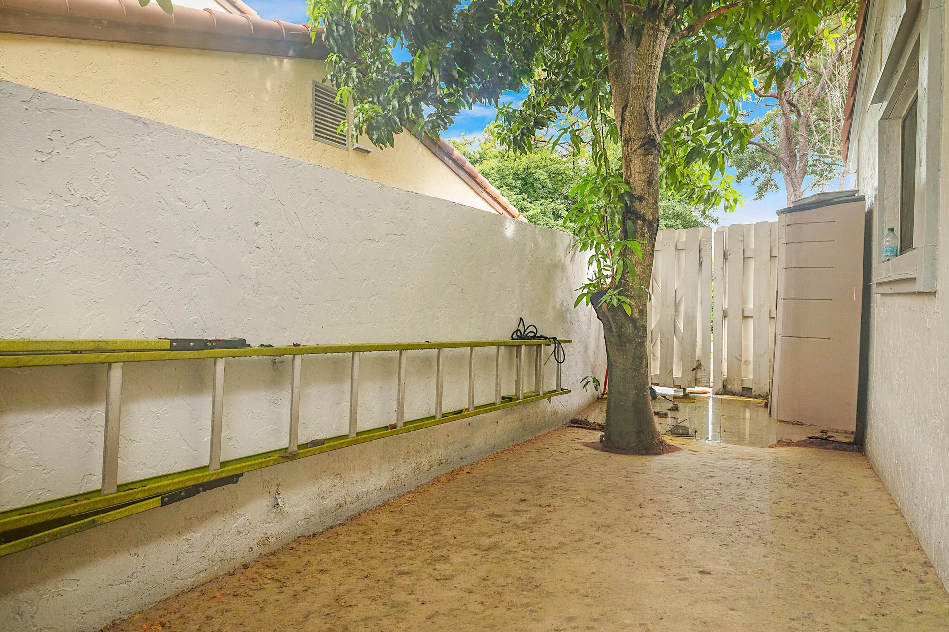  Residence photo 28